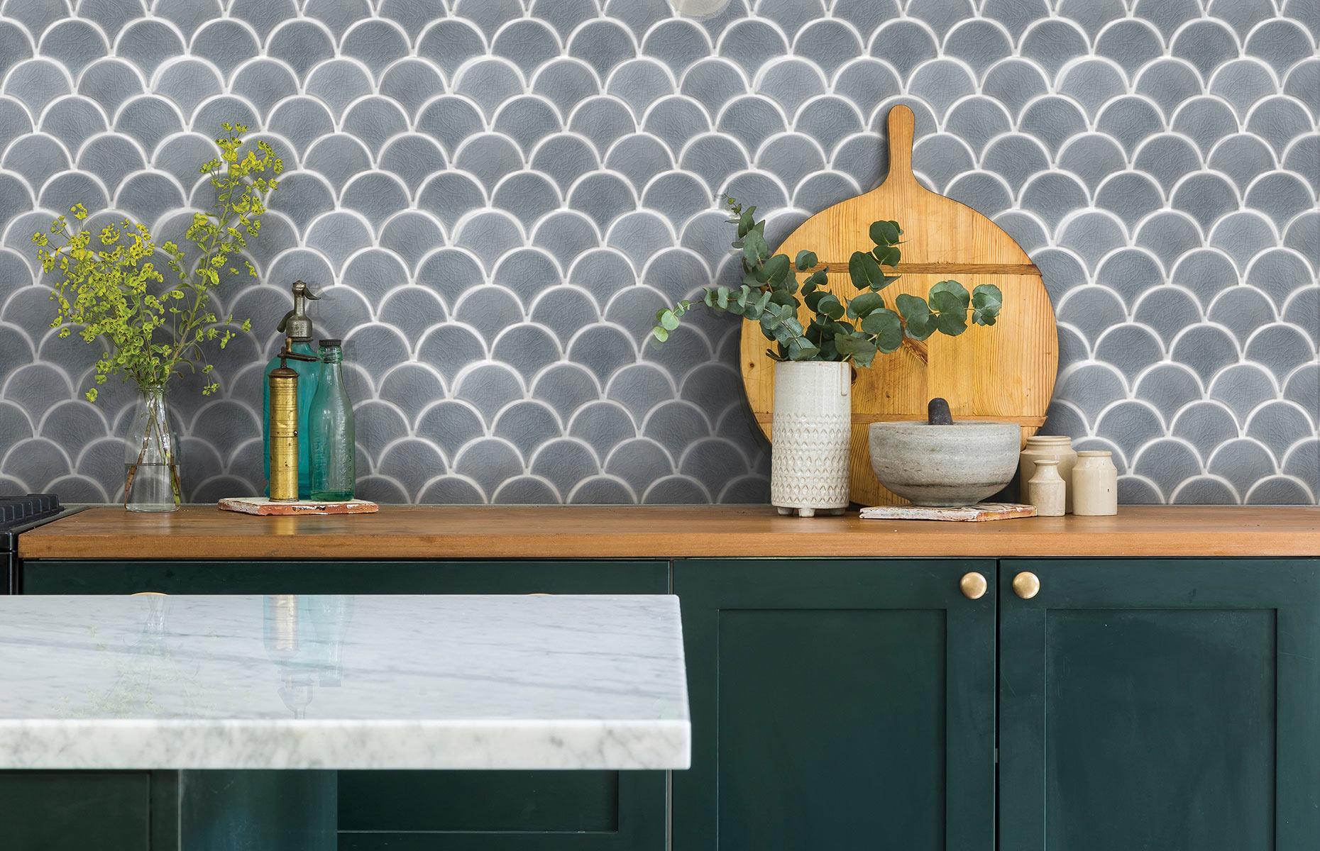 Make ripples with kitchen tiles