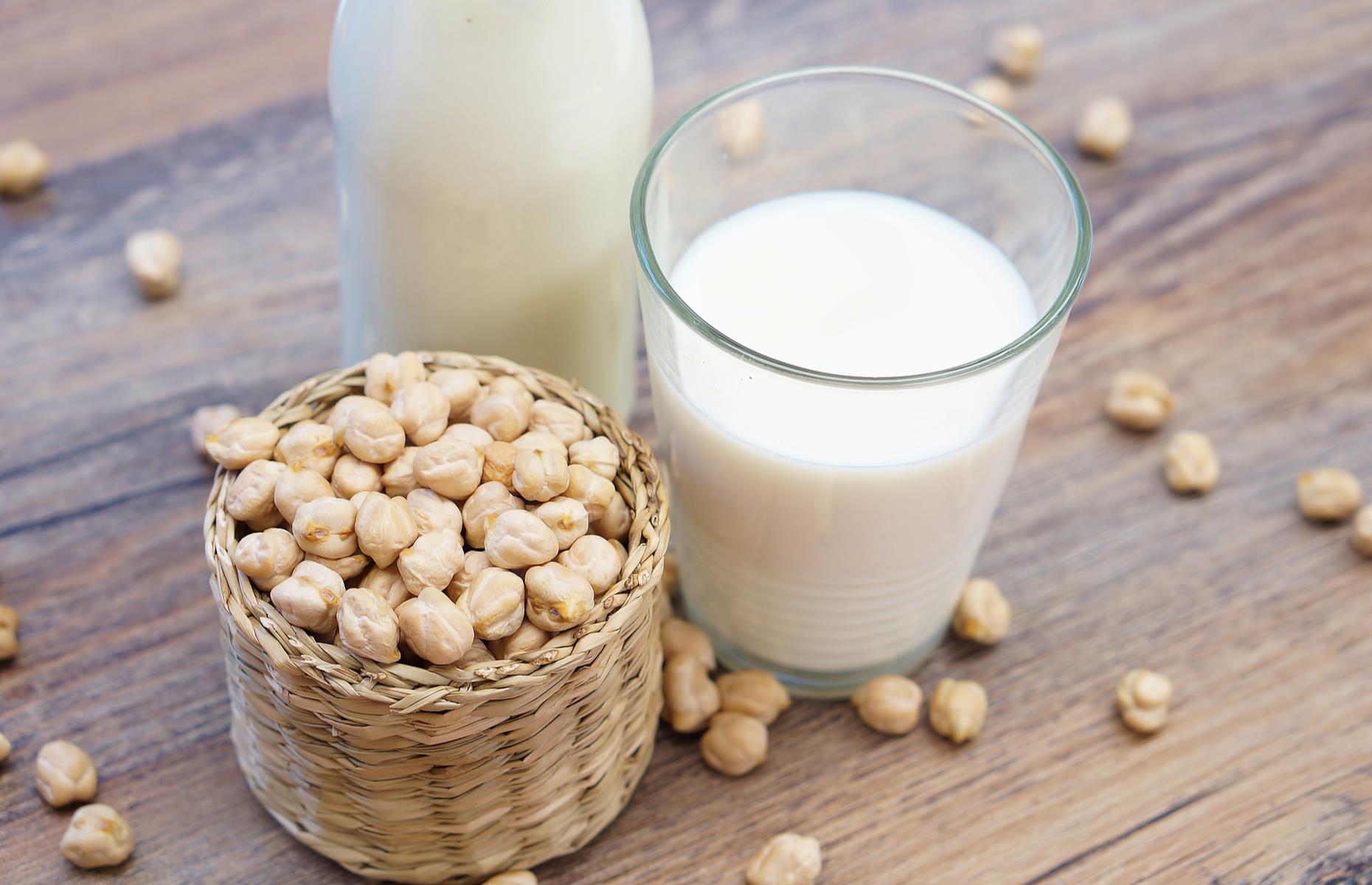 Chickpea milk