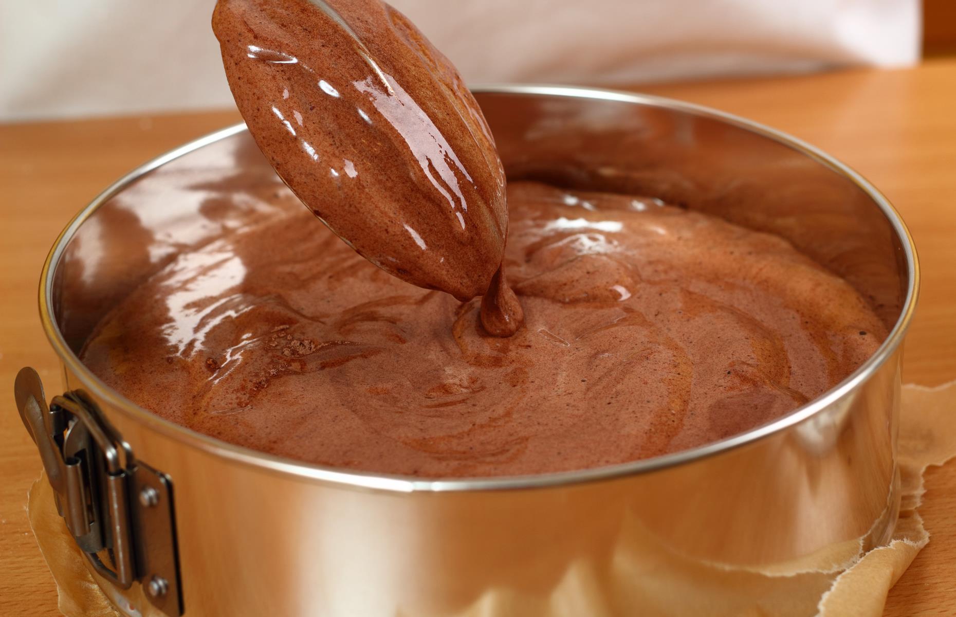 30. Overfilling cake tins