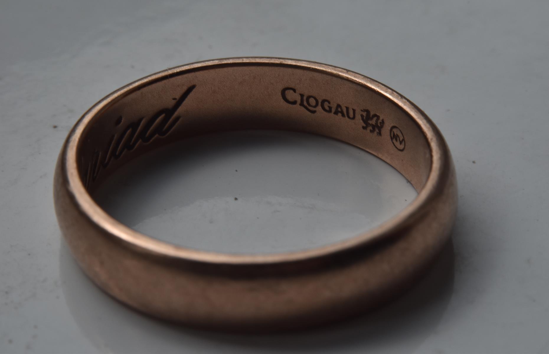 The royal family always use Welsh gold for their wedding rings