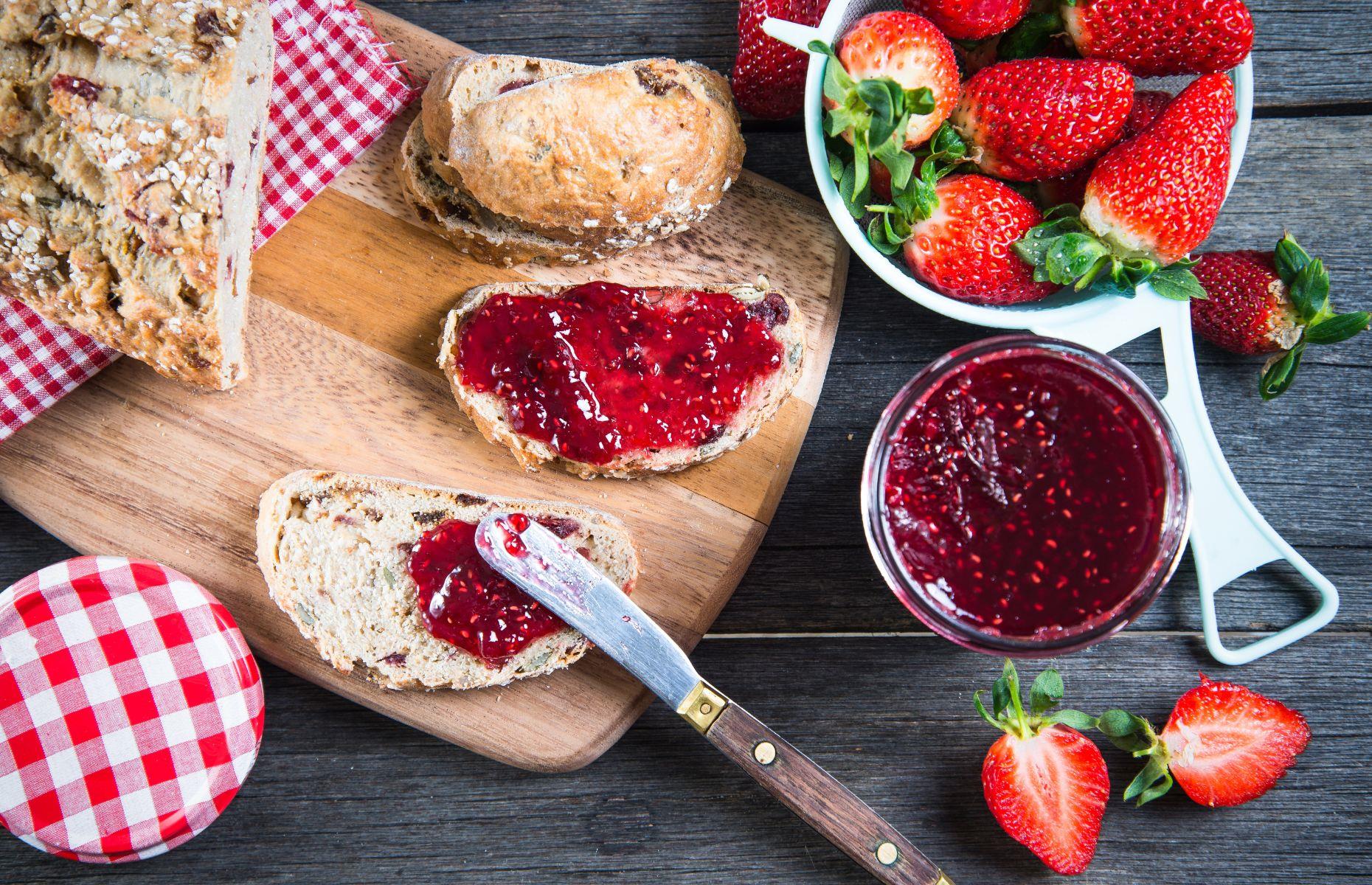 16. Make your own jams and chutneys