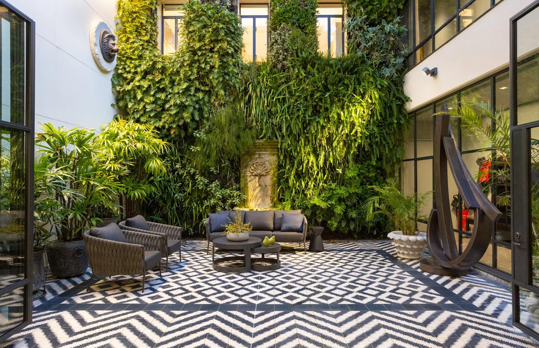 Heritage villa, Potts Point, Sydney