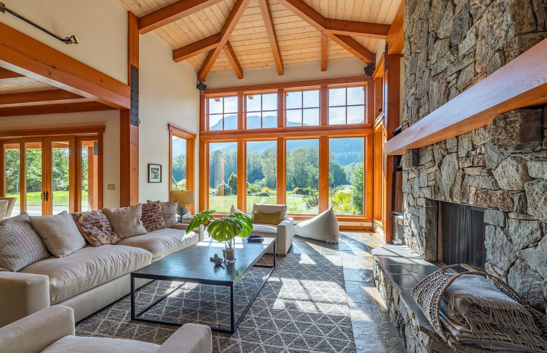 Luxury waterside lodge, British Columbia, Canada: $4.8 million (£3.7m)