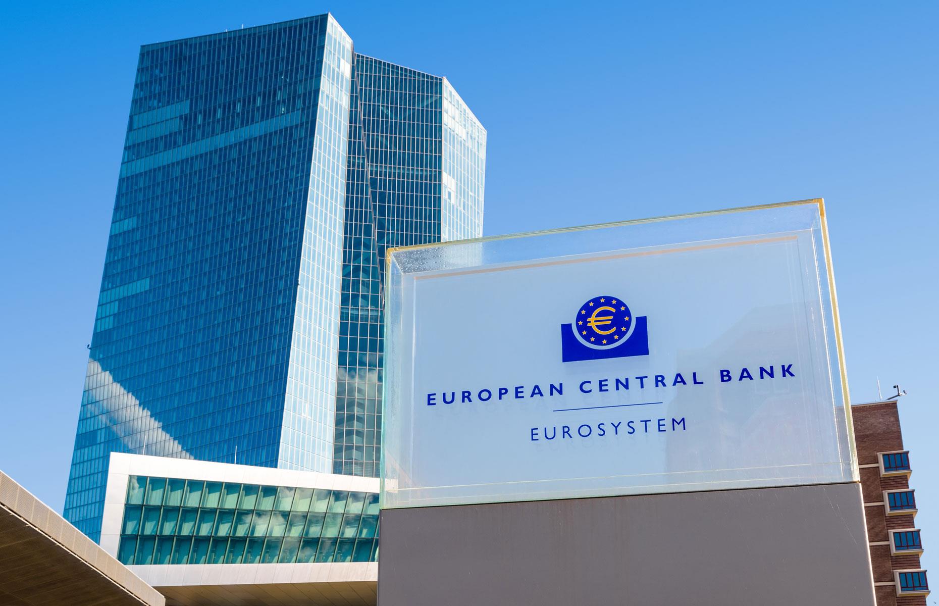 The euro's failure to challenge the dollar 