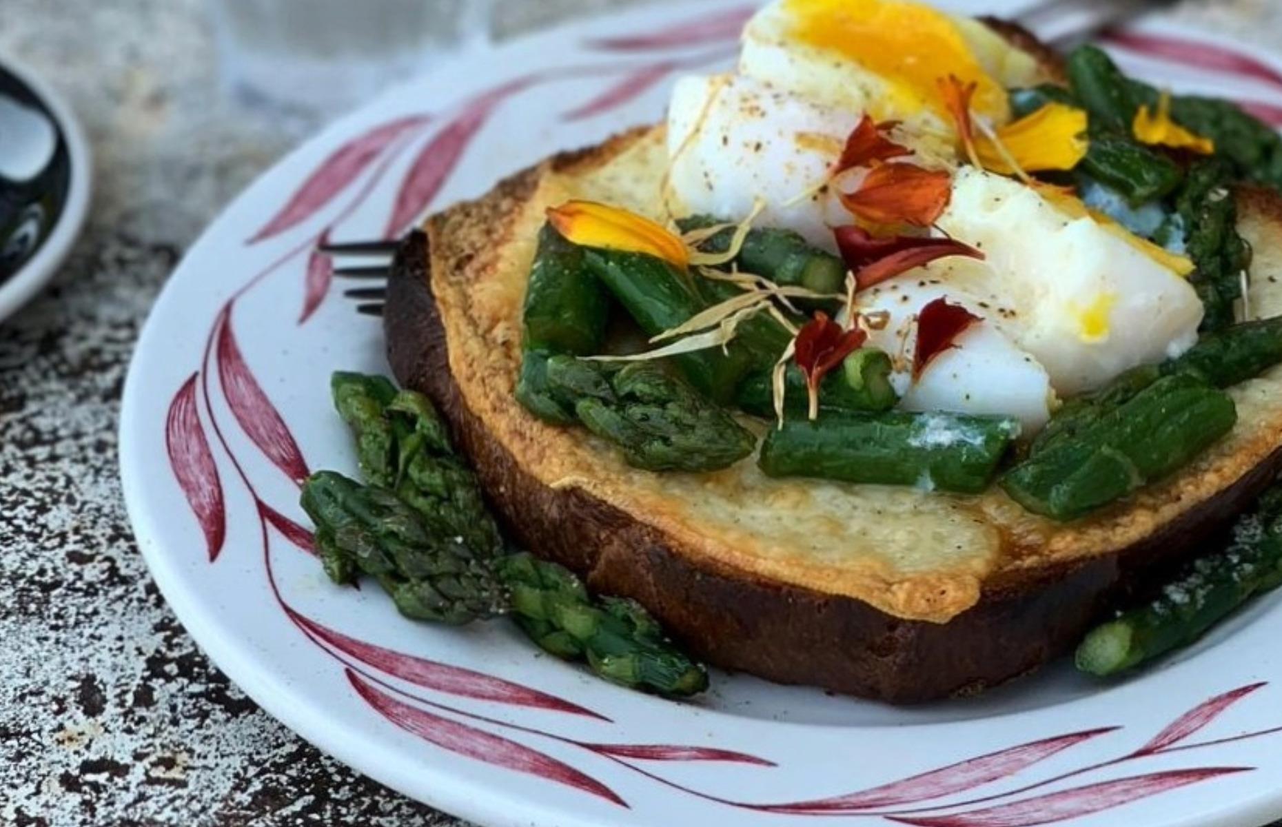 Indiana: Truffled Egg Tartine, Eggshell Bistro, Carmel
