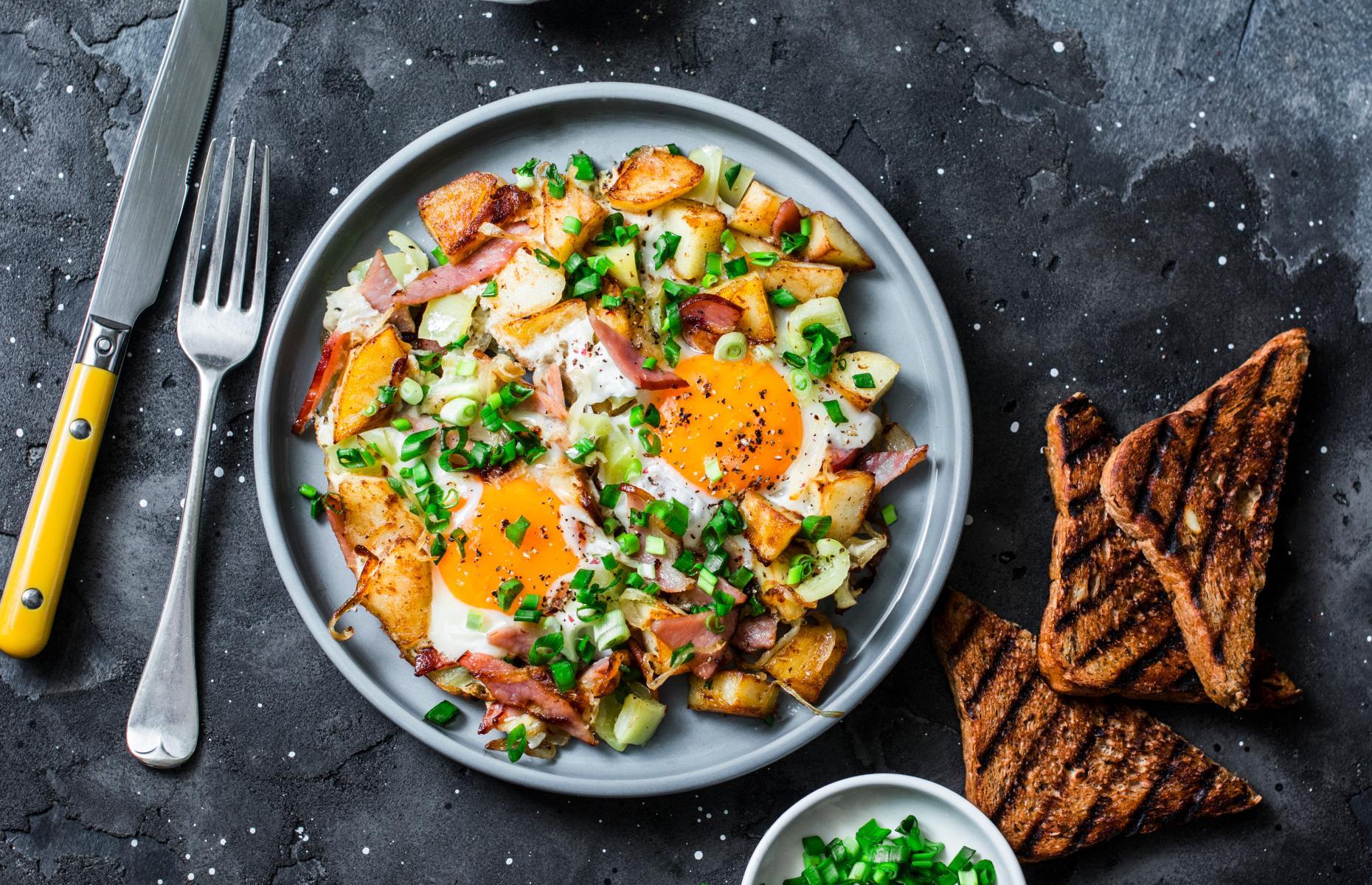 Spanish potato and egg hash