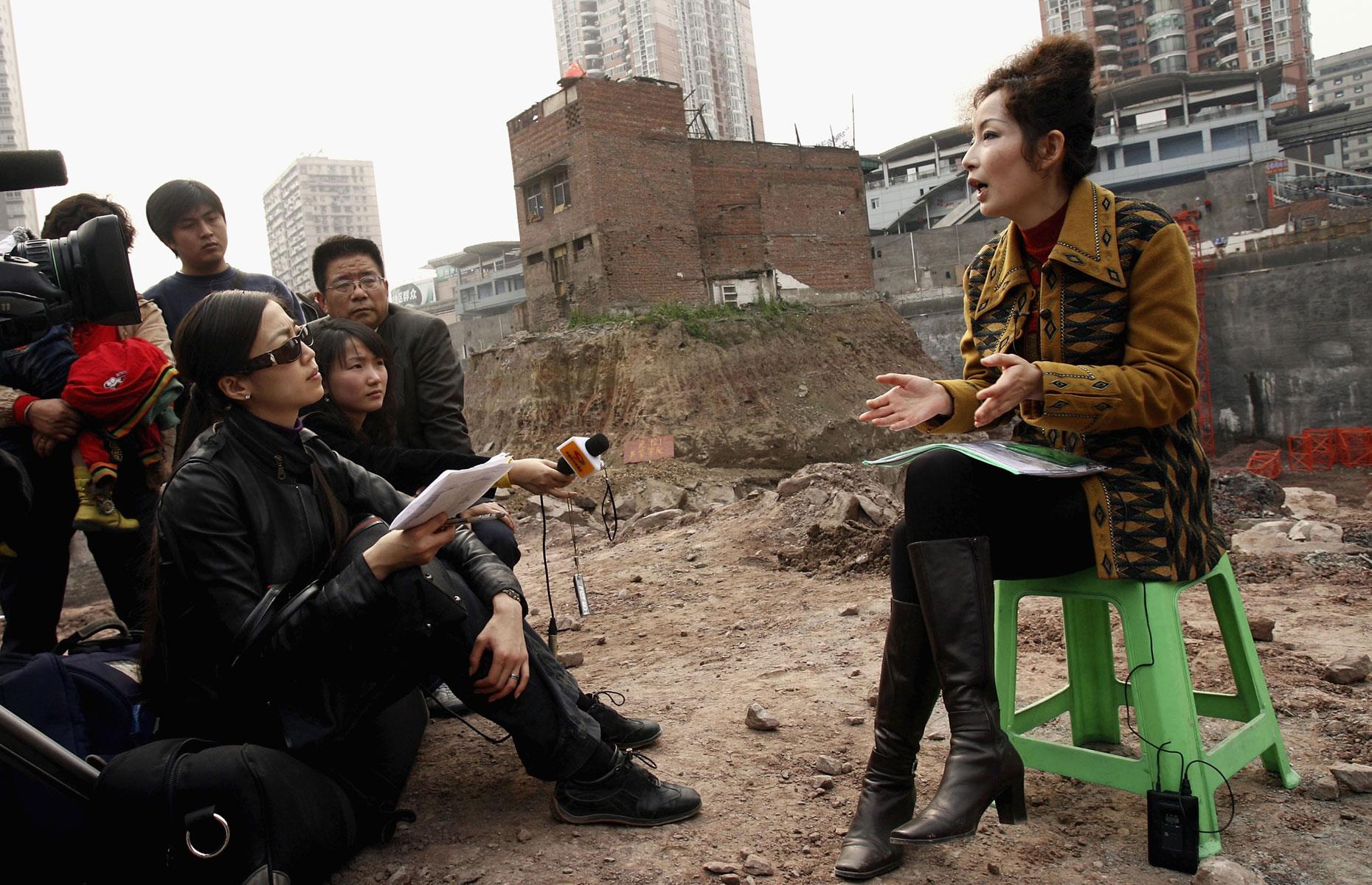 Wu Ping and Yang Wu vs. Chongqing shopping mall developers
