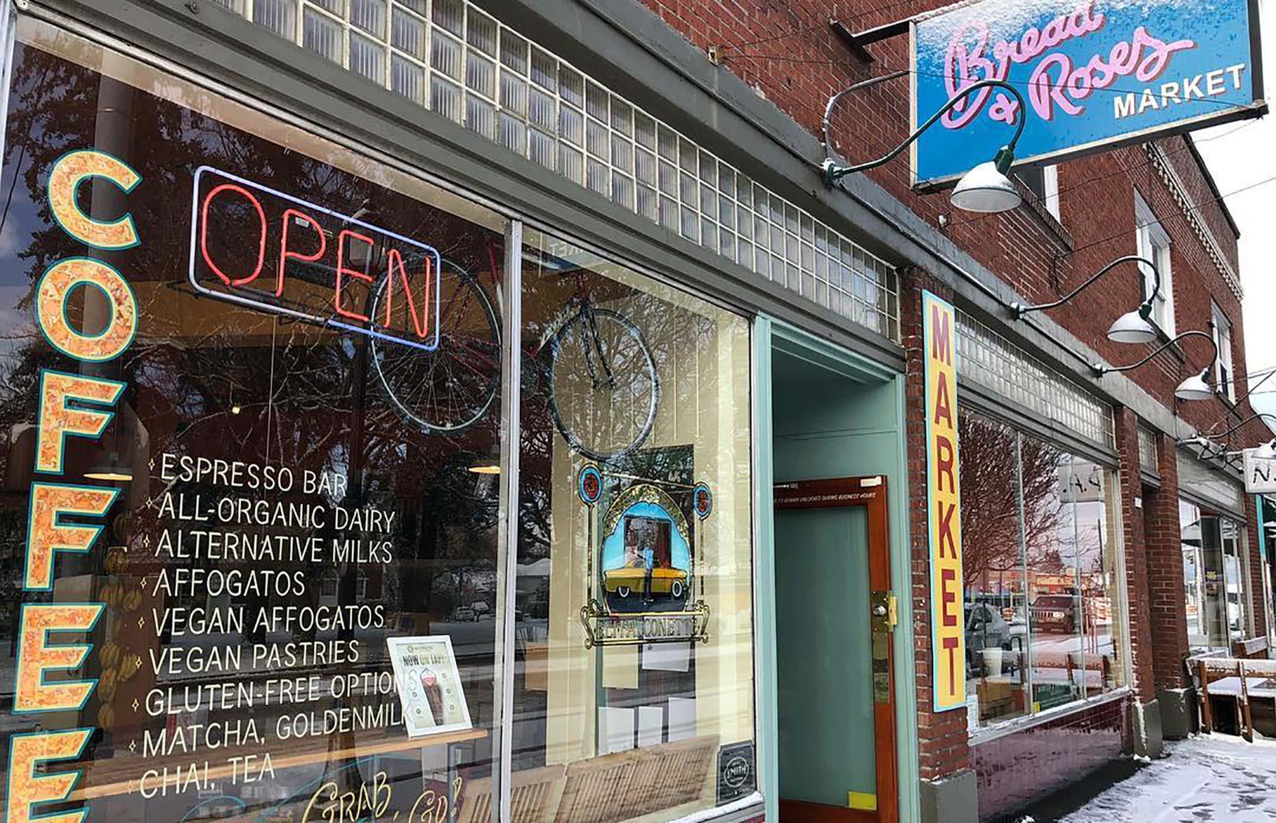 Oregon: Bread and Roses Market, Portland