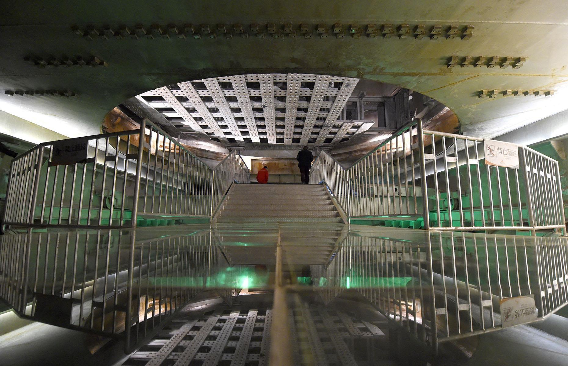 Supersized sanctuaries designed to withstand nuclear attack