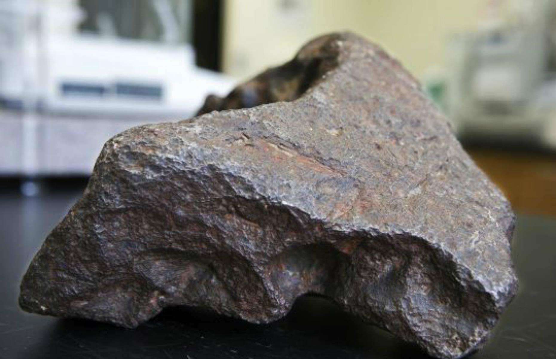 The doorstop that turned out to be a meteorite: $100,000 (£85k)