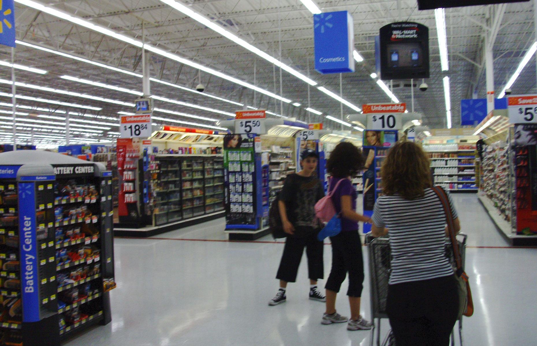 Mississippi: Walmart – 24,898 employees
