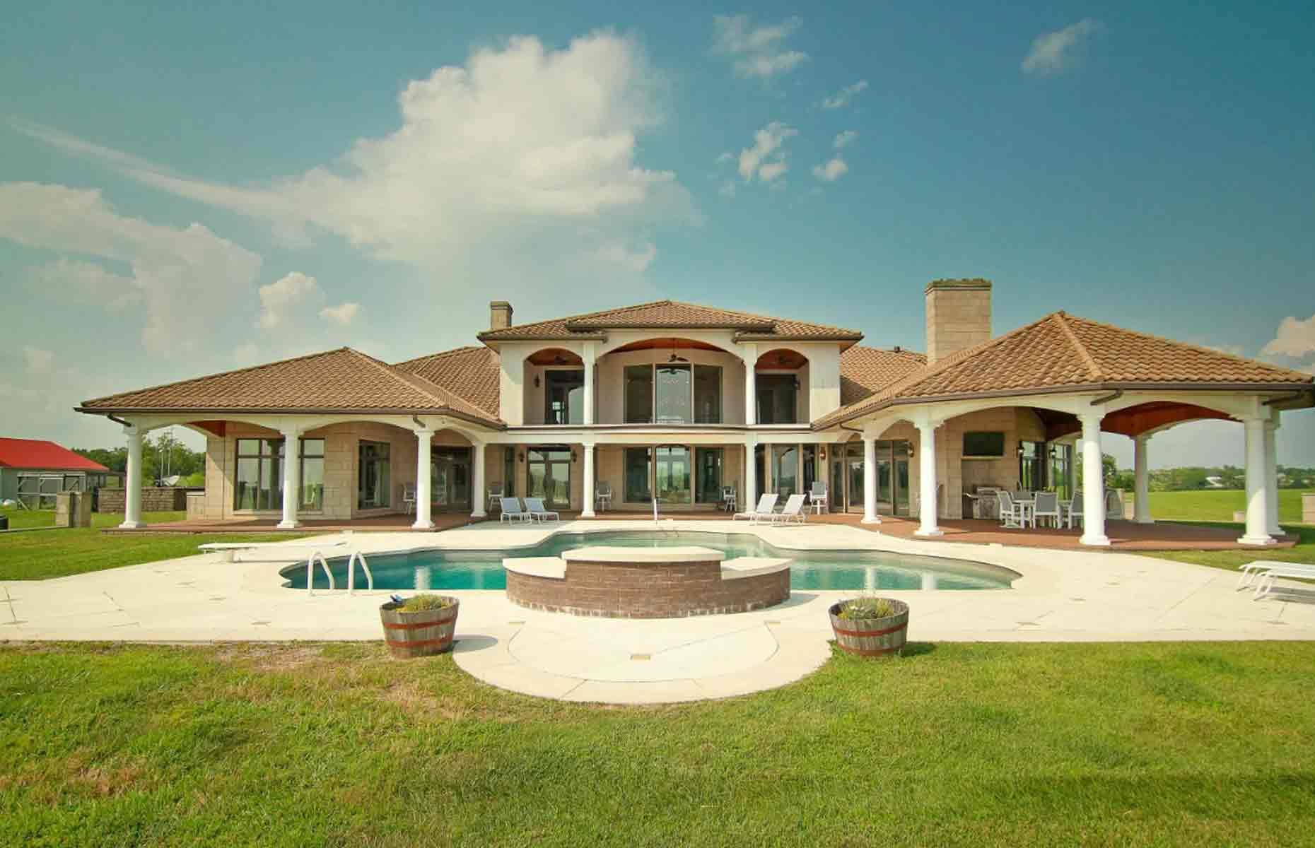 Kentucky mansion designed for a prepper