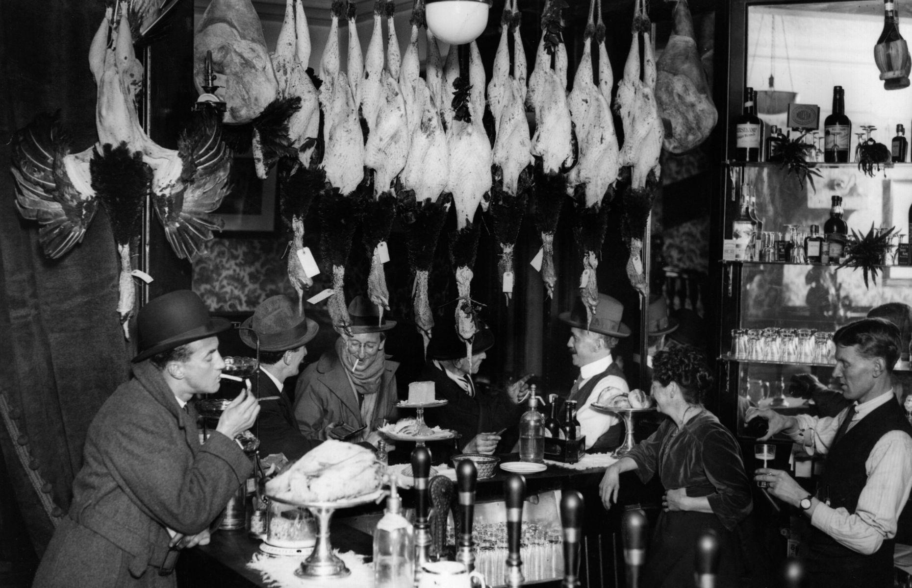 1920s: turkey replaces goose