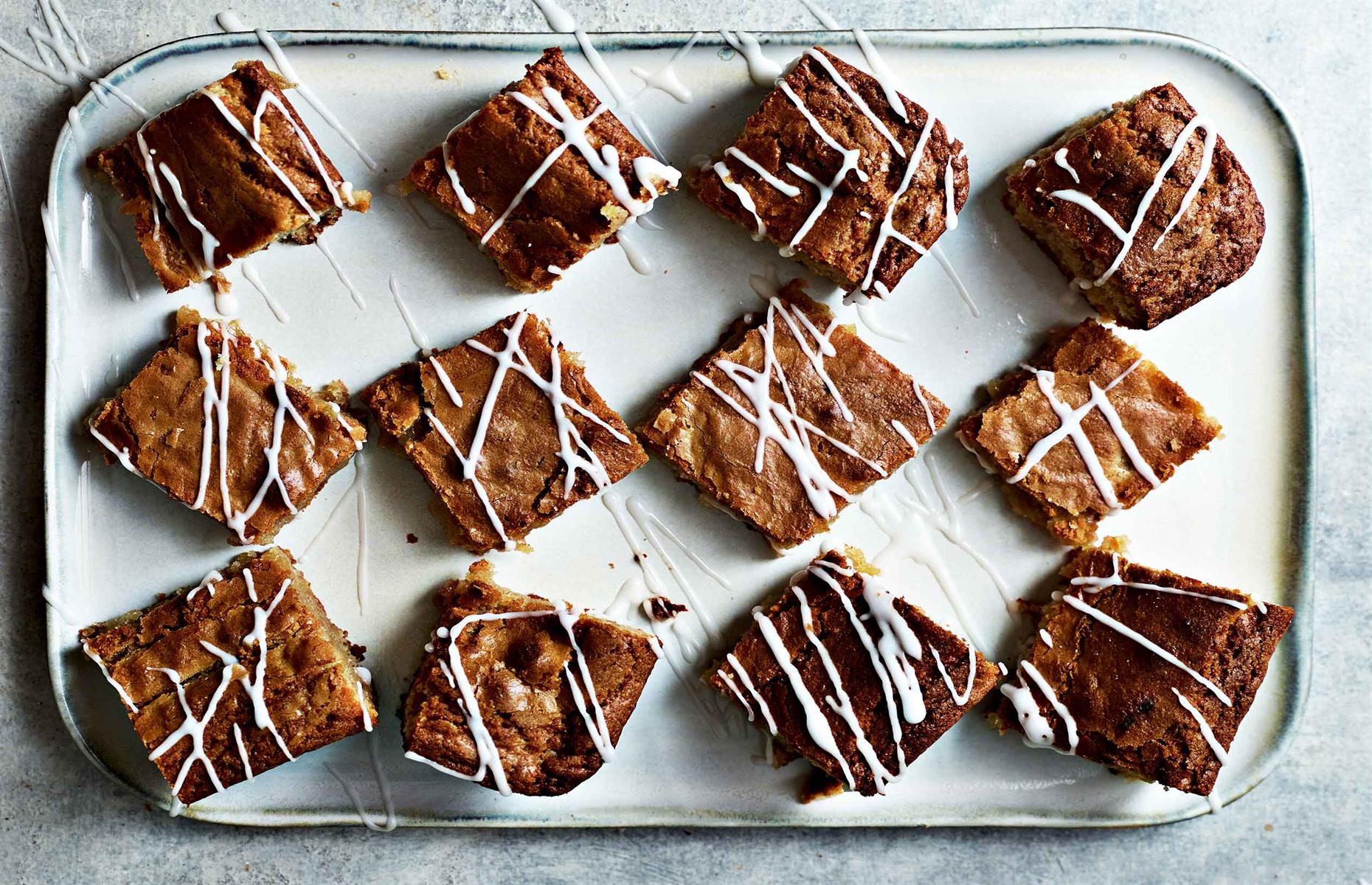 White chocolate, peanut butter and banana blondies
