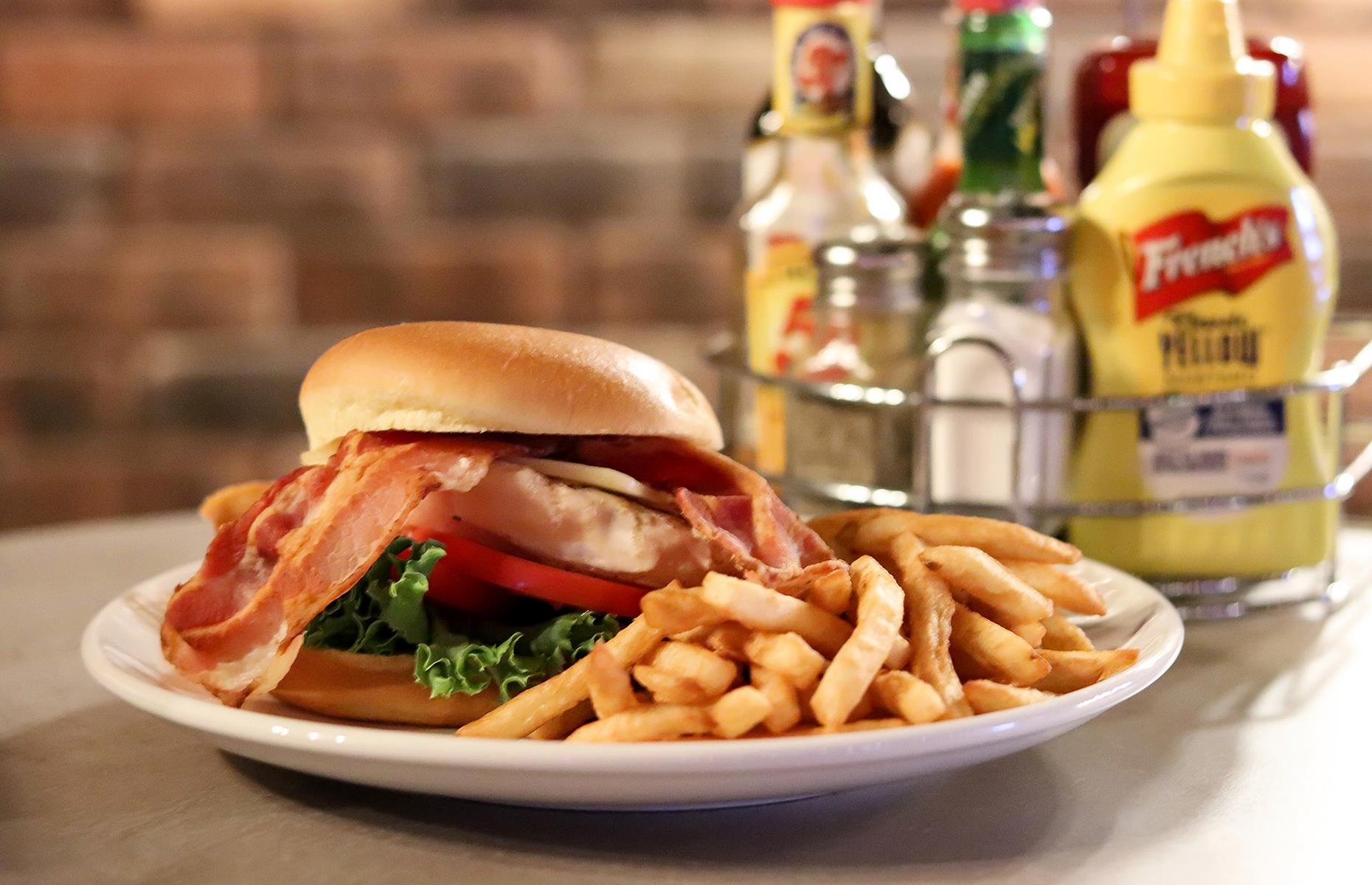 Oregon: Cascade Grill, Portland