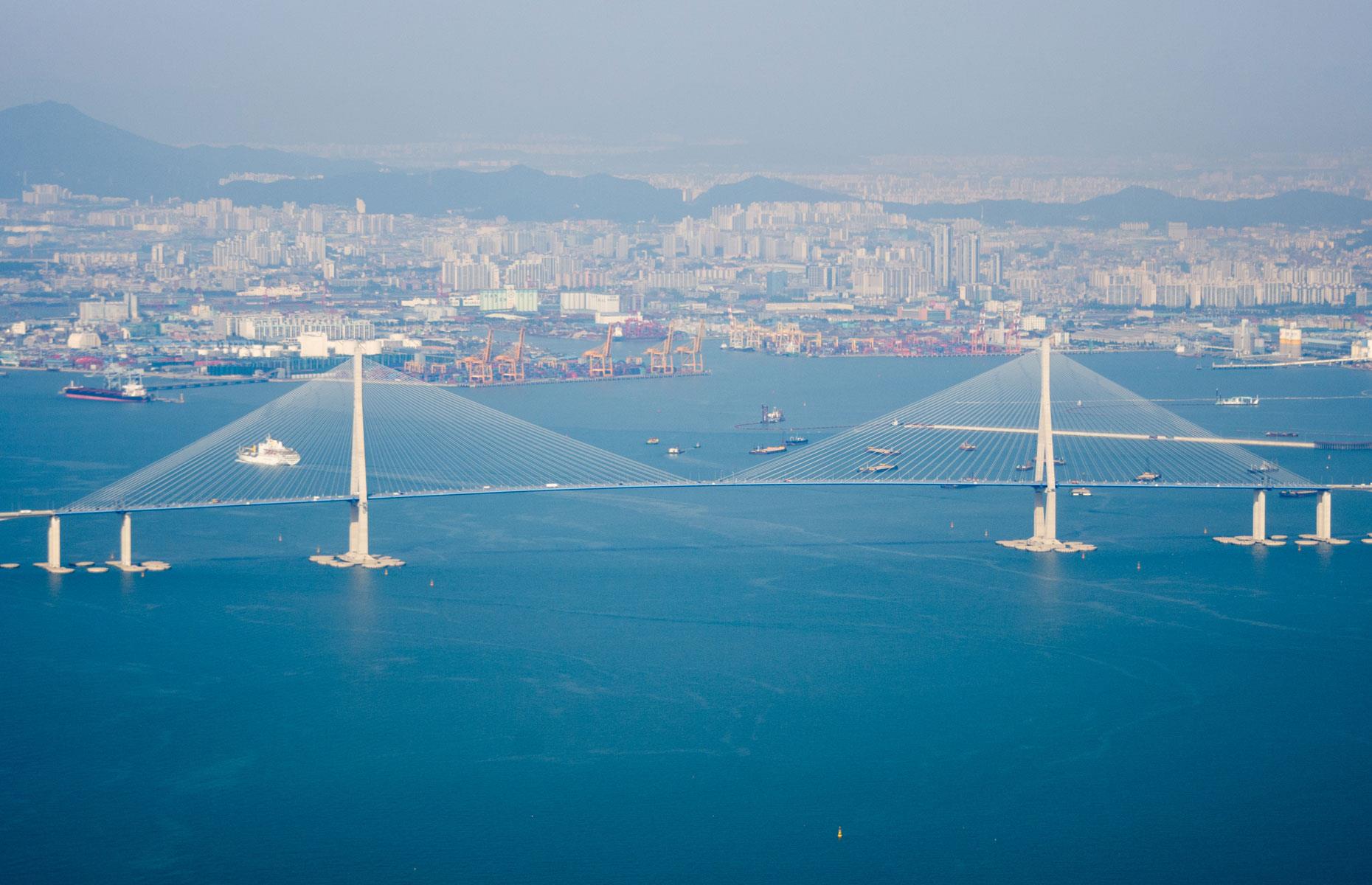 Incheon Bridge, South Korea: $1.3 billion (£1bn)