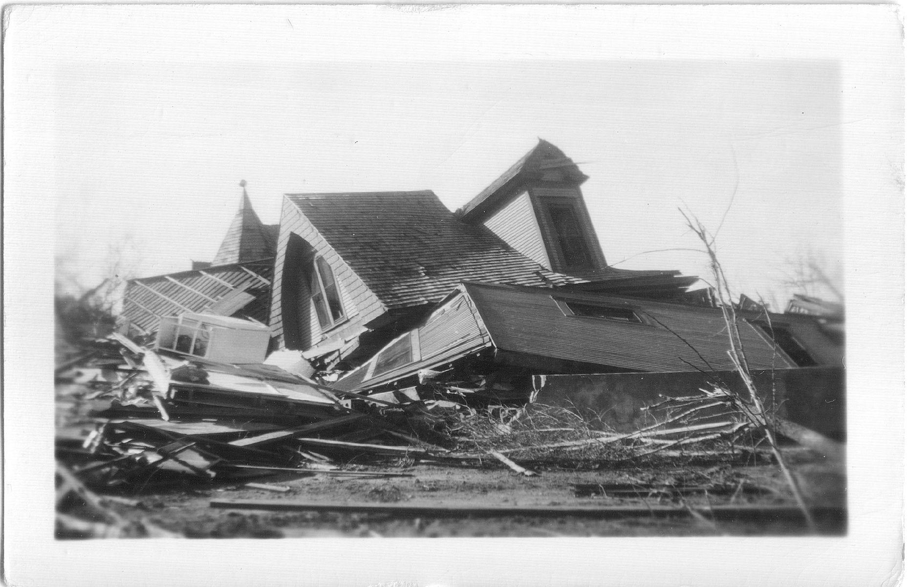 1947: The Woodward tornado, Oklahoma