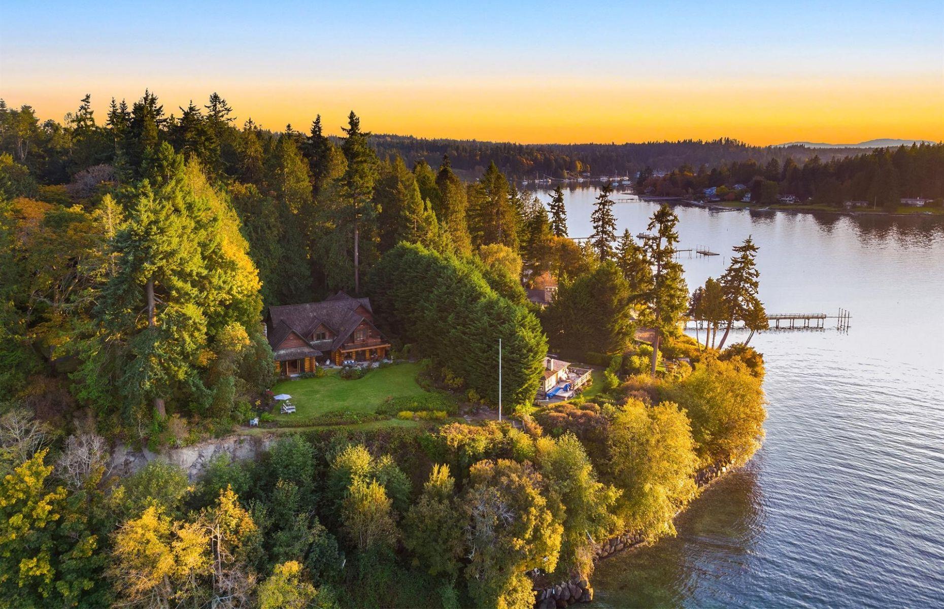 Luxury log cabin, Washington, USA: $3.1 million (£2.4m)