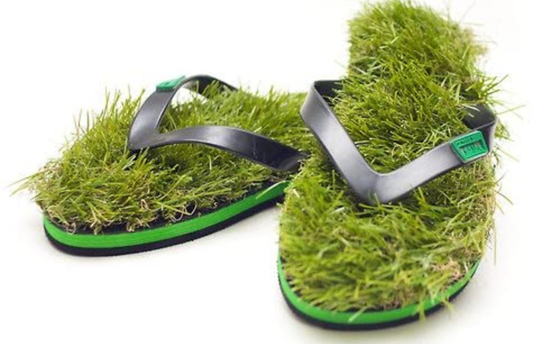 KUSA flip flops – puts the grass between your toes