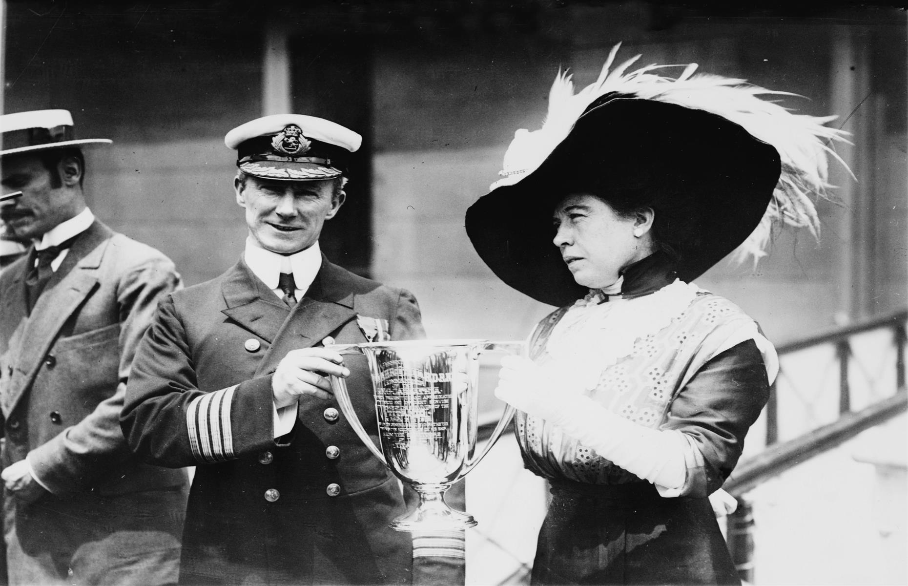 The socialite who was nicknamed 'unsinkable'