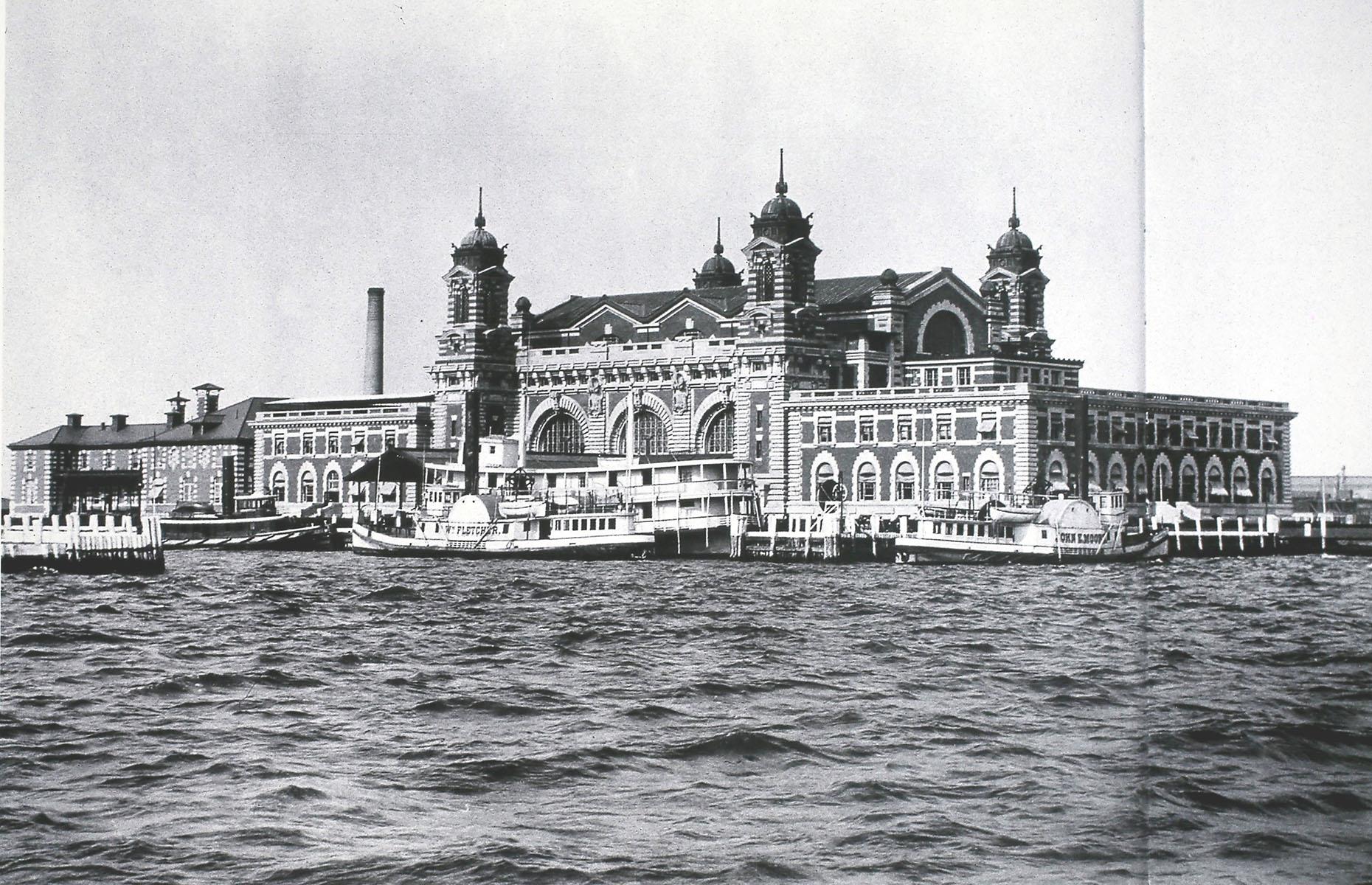 1892: Ellis Island opens to welcome immigrants