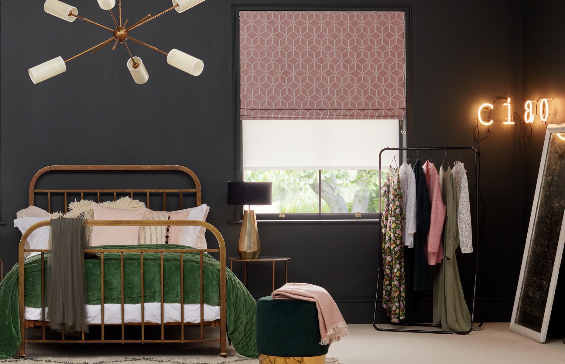 Pick pretty blinds