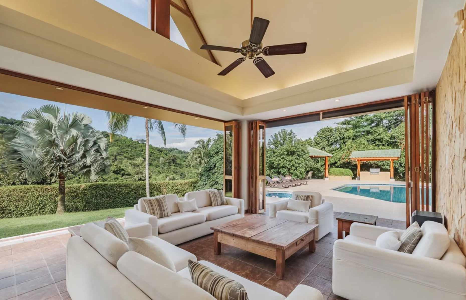 Rural villa, Cundinamarca, Colombia: £627,600 ($810k)
