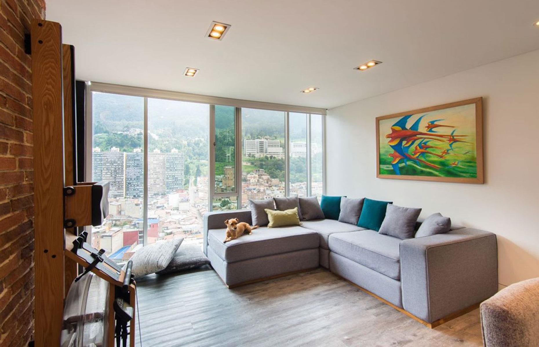 Bogotá, Colombia: 1,109 square feet (103sqm)