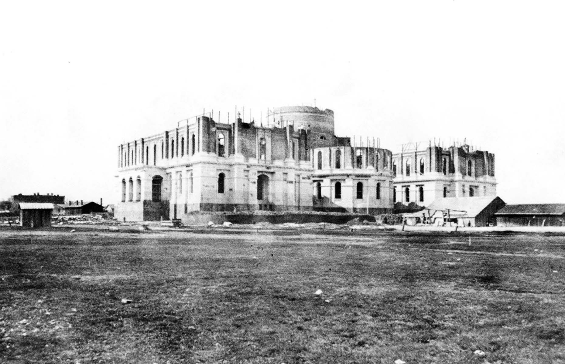 1854: Sacramento named state capital