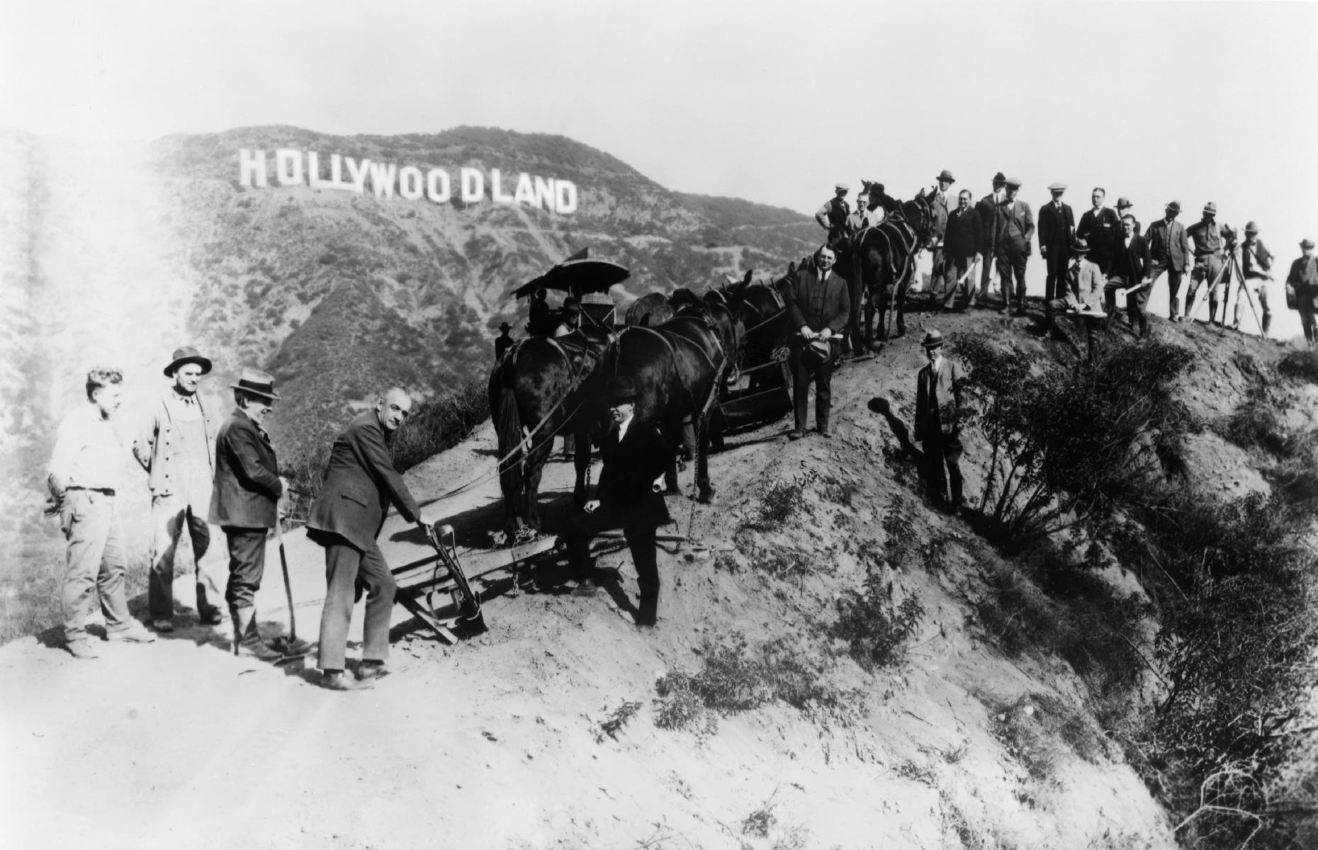 Hollywood Sign, Los Angeles, California, USA (1925)