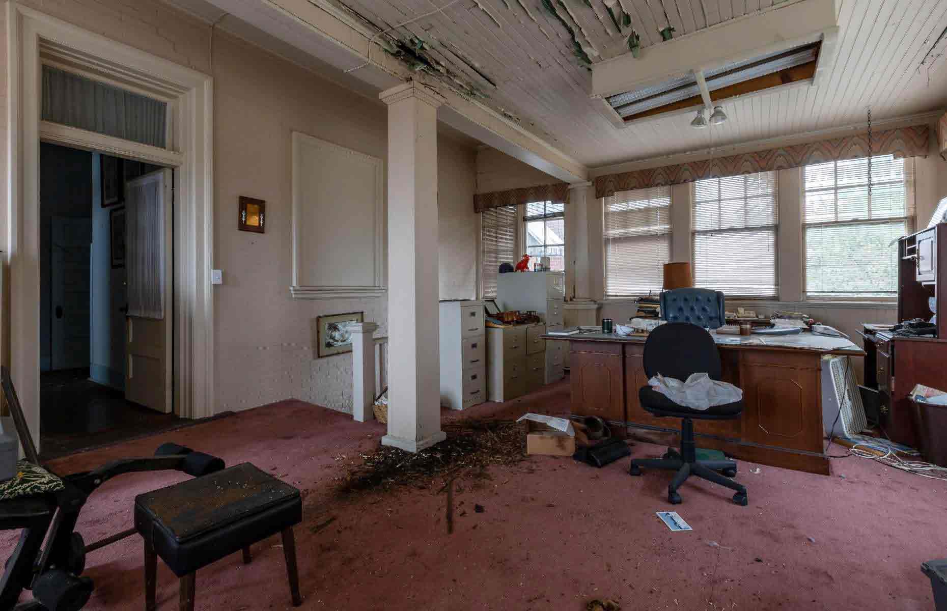 Grand home office