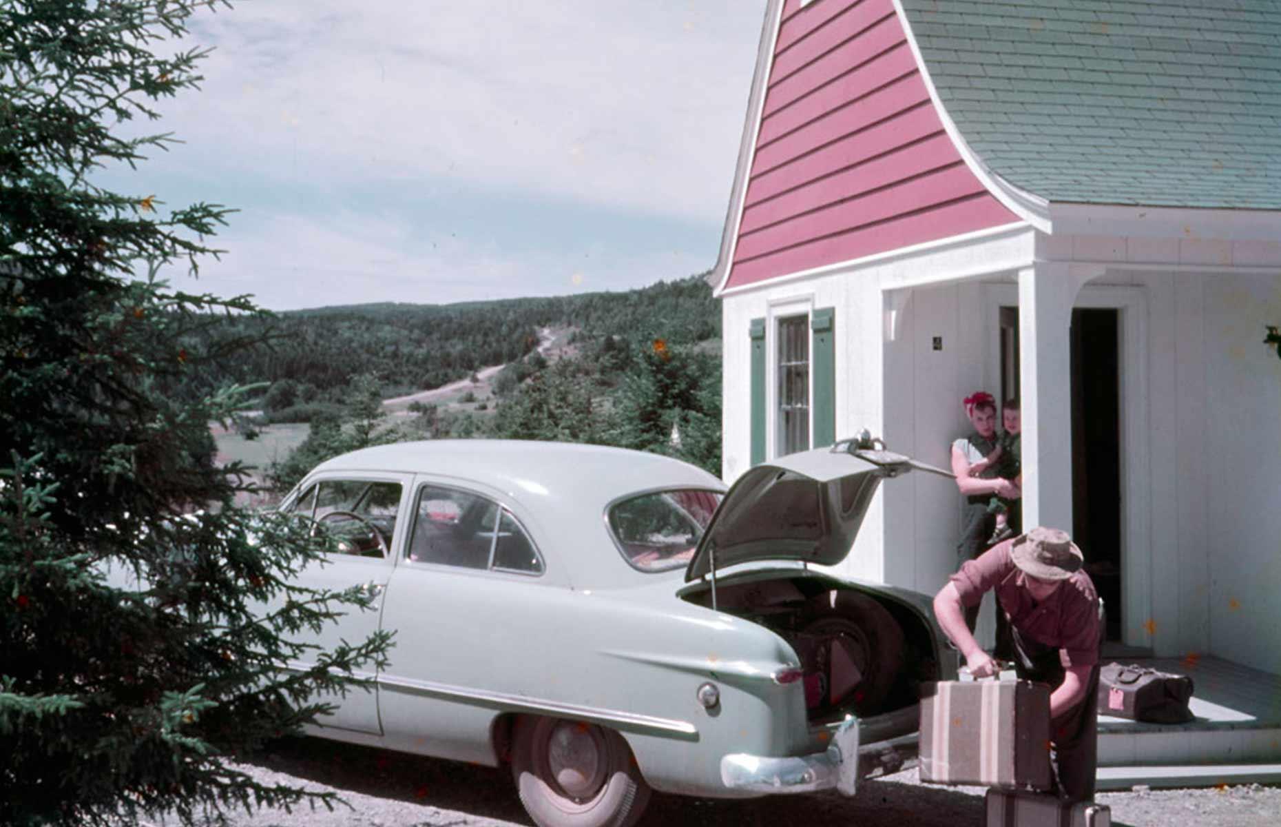 1950s: suburbia comes to Canada's national parks