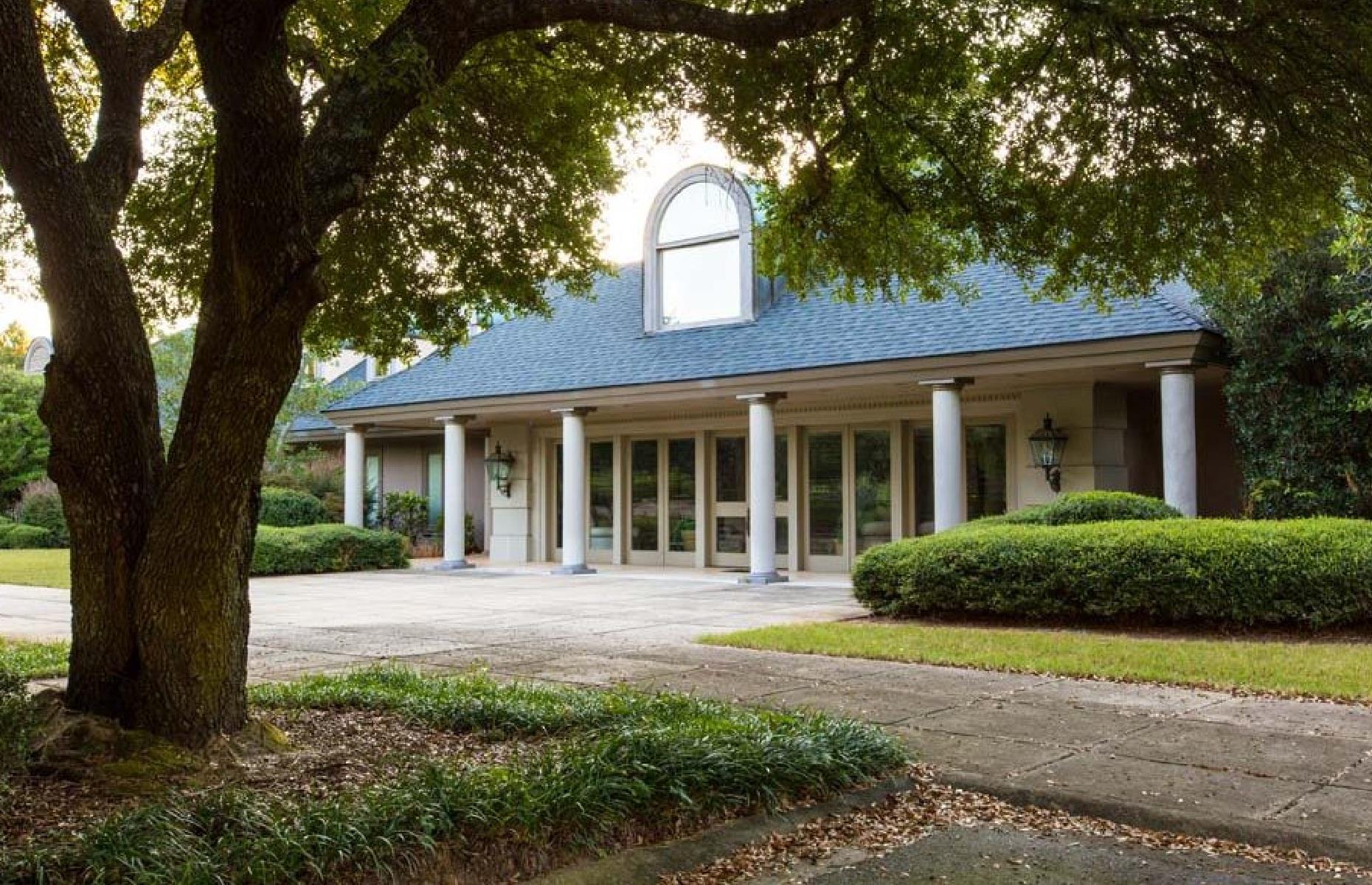 Kenny Rogers' sprawling estate, Georgia, USA
