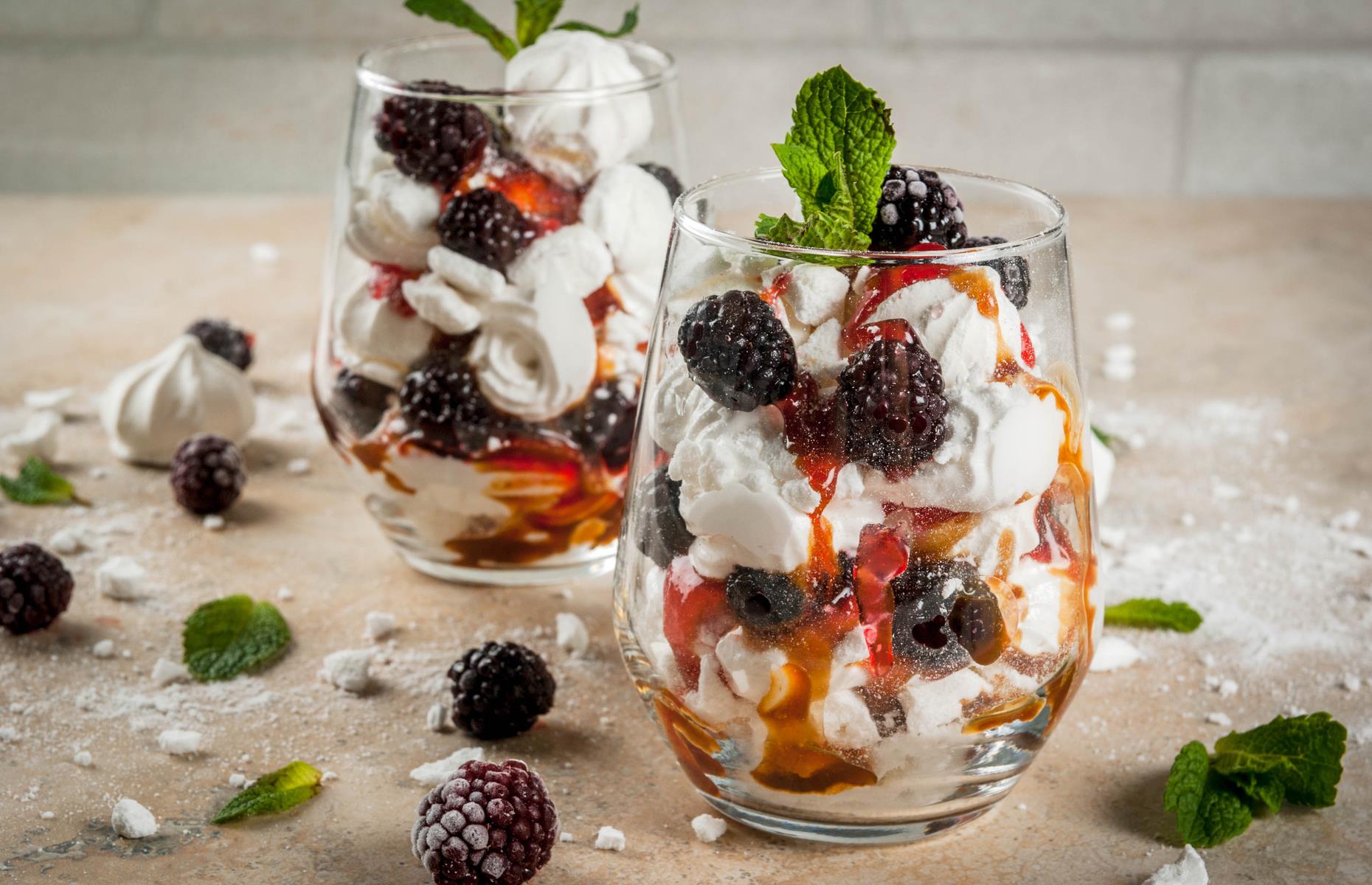 Easy Eton mess