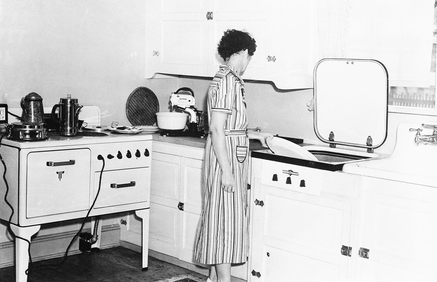 1930s: all the mod cons