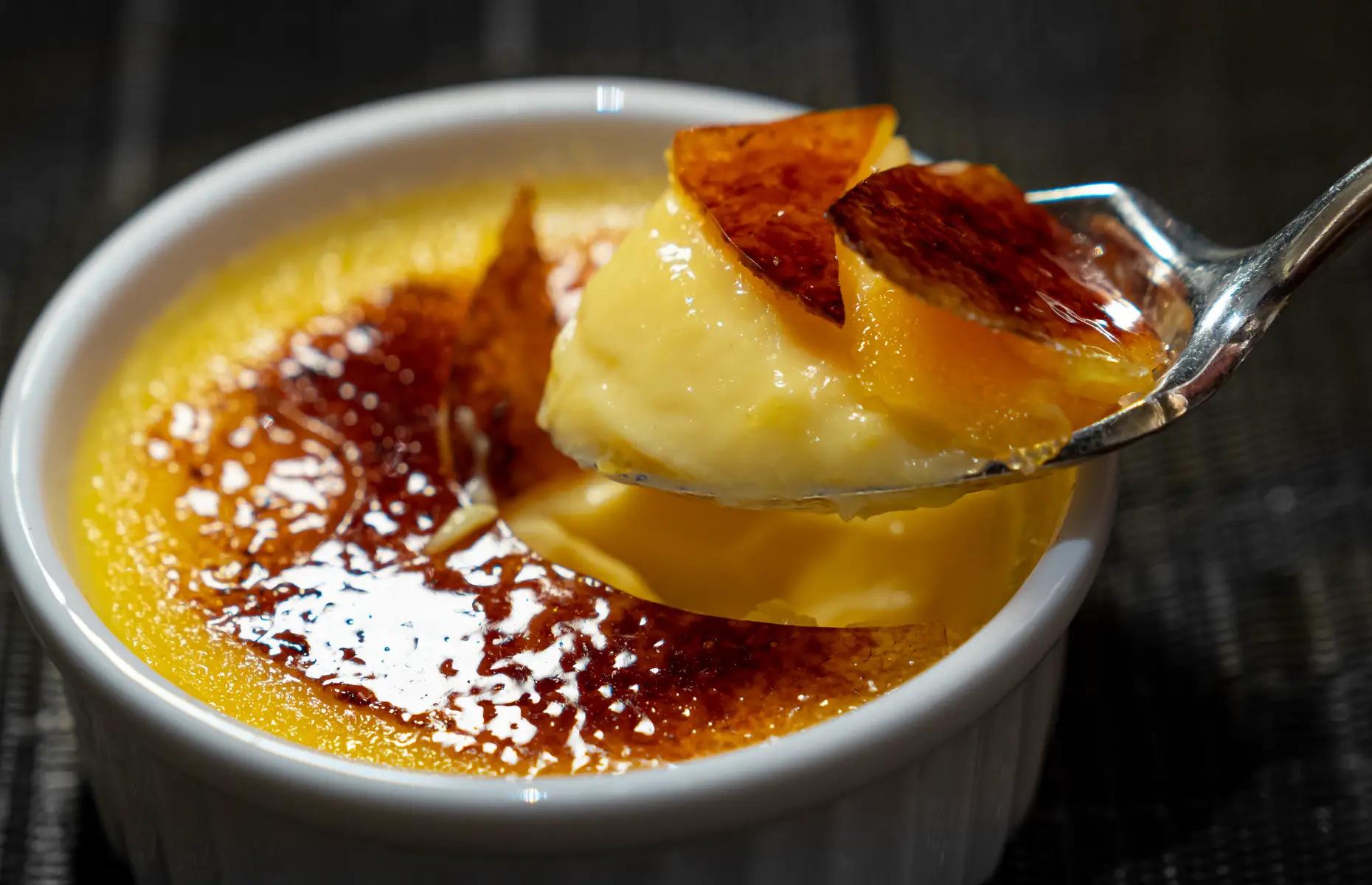 15. Crème brûlée, France
