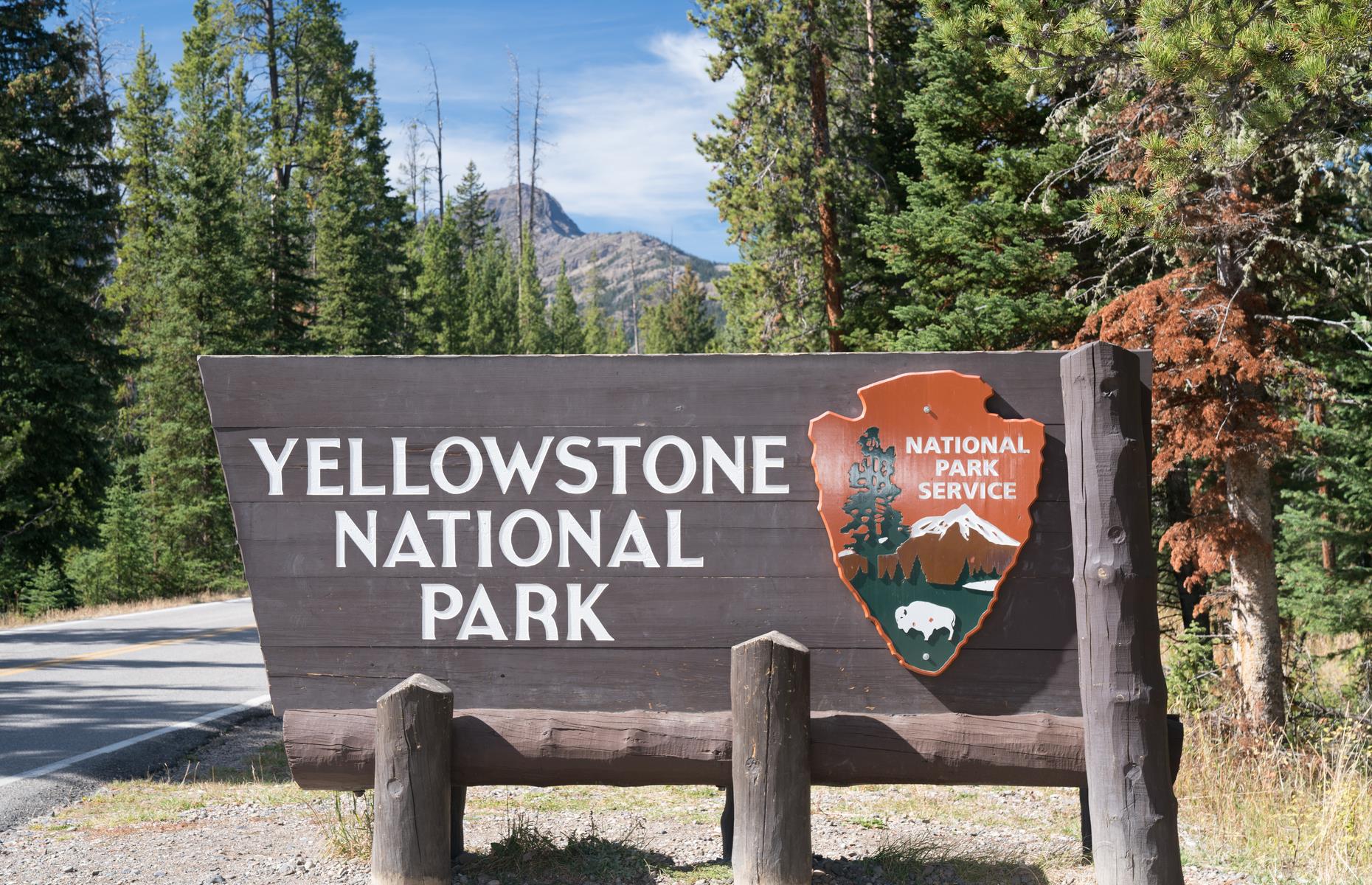 Yellowstone National Park Northeast Entrance, Montana