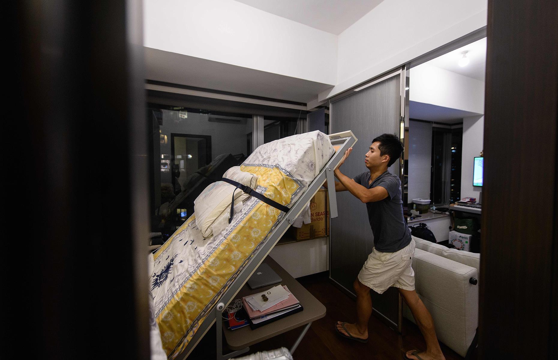 Hong Kong: home to 7.7 million people