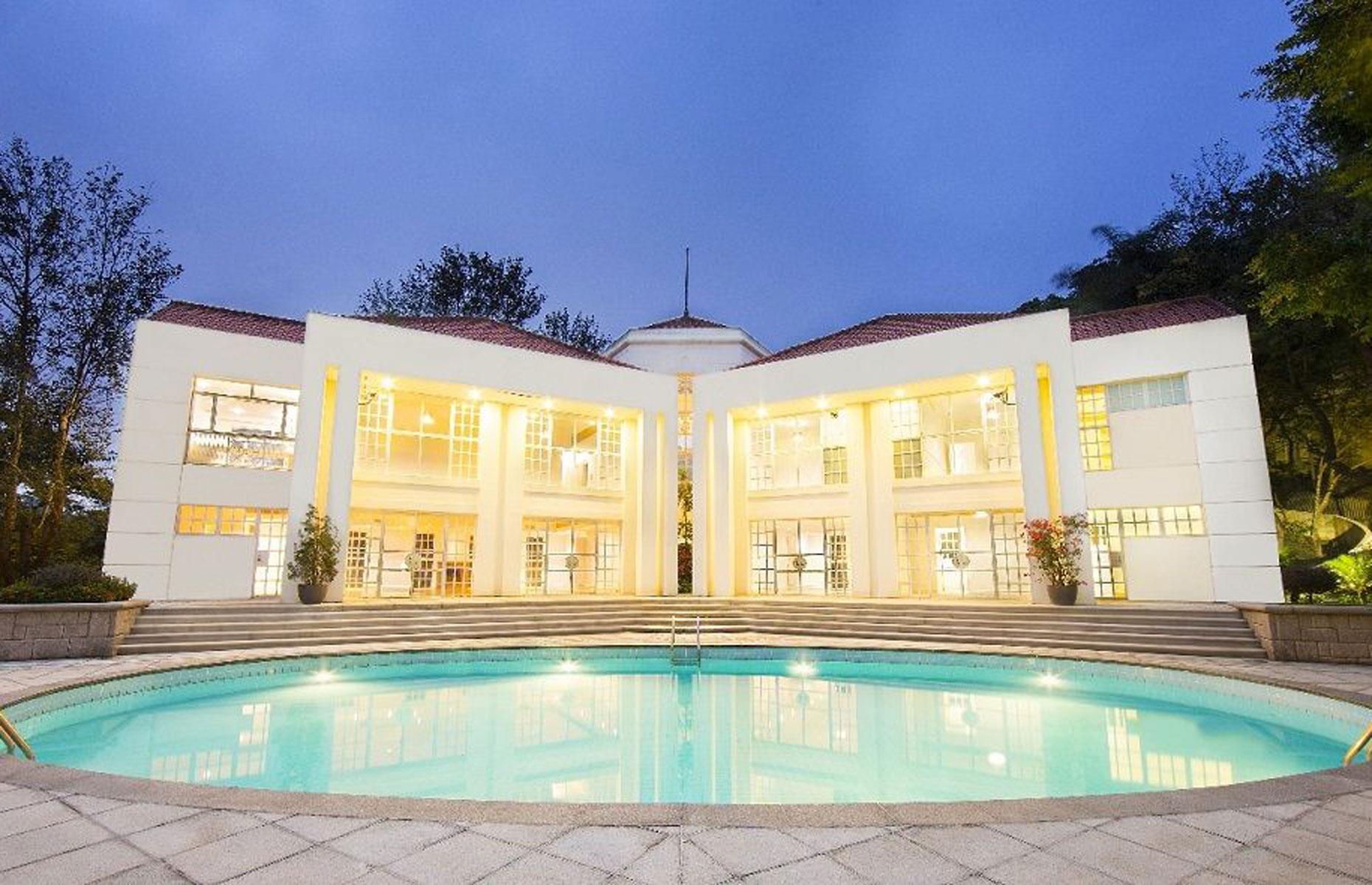 Hong Kong: modest, multimillion-dollar properties