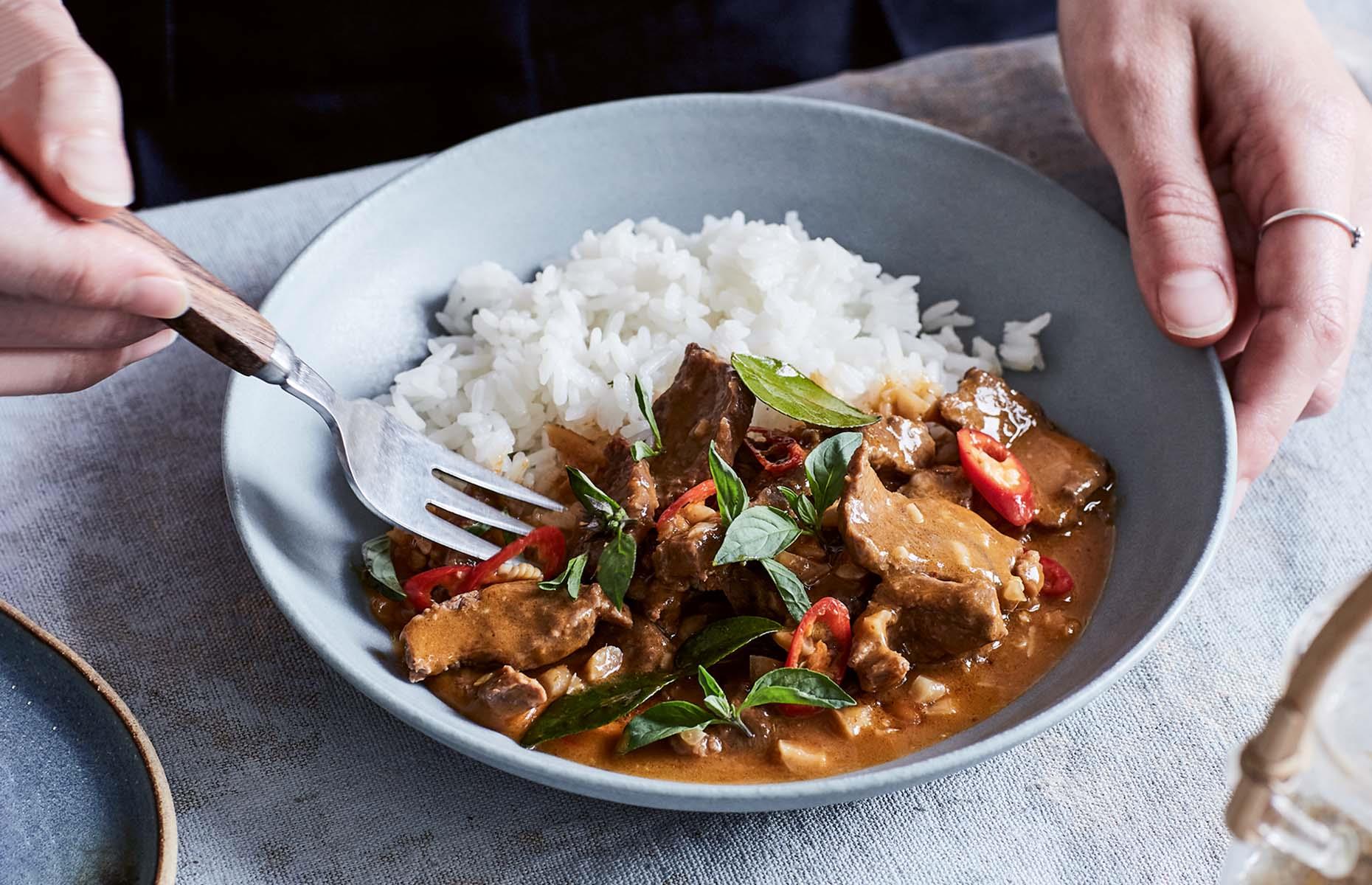 Thai beef curry with peanut sauce