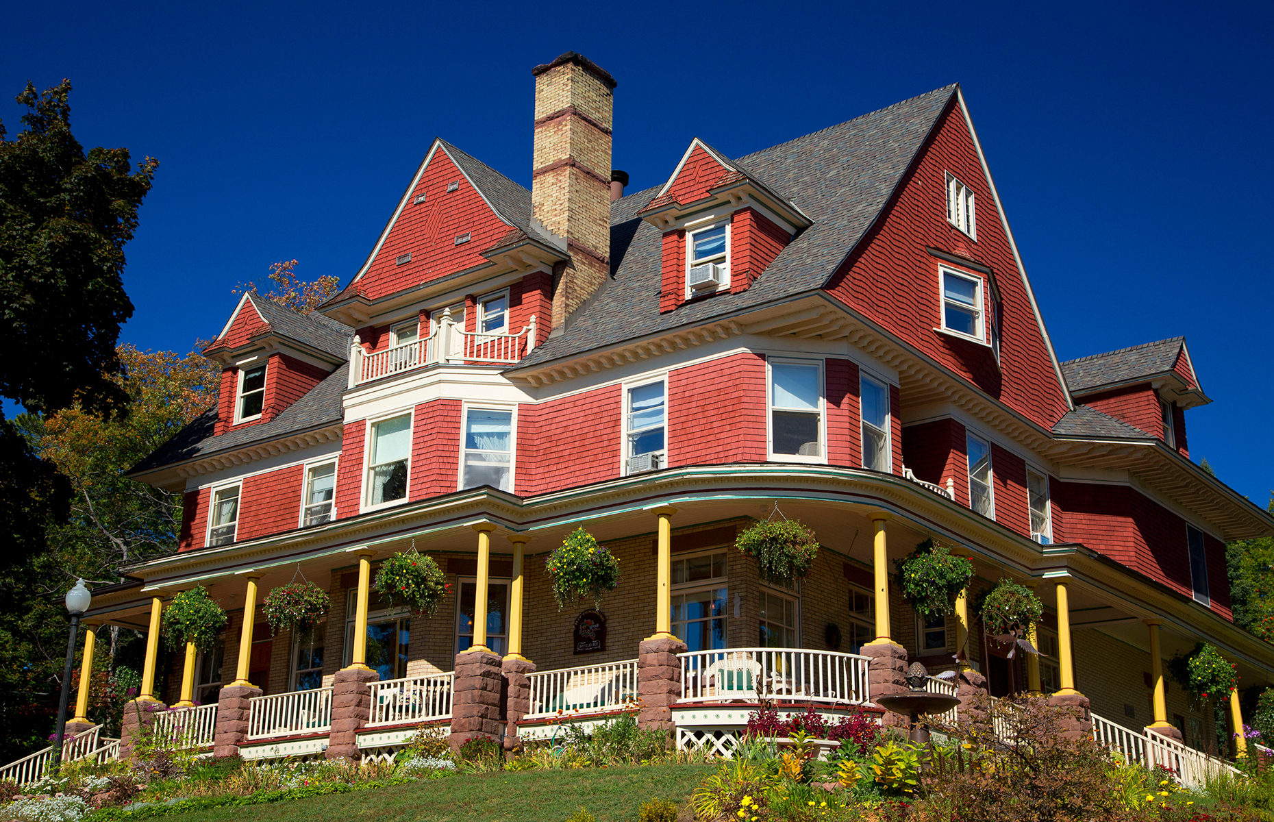 Wisconsin: Ashland Victorian