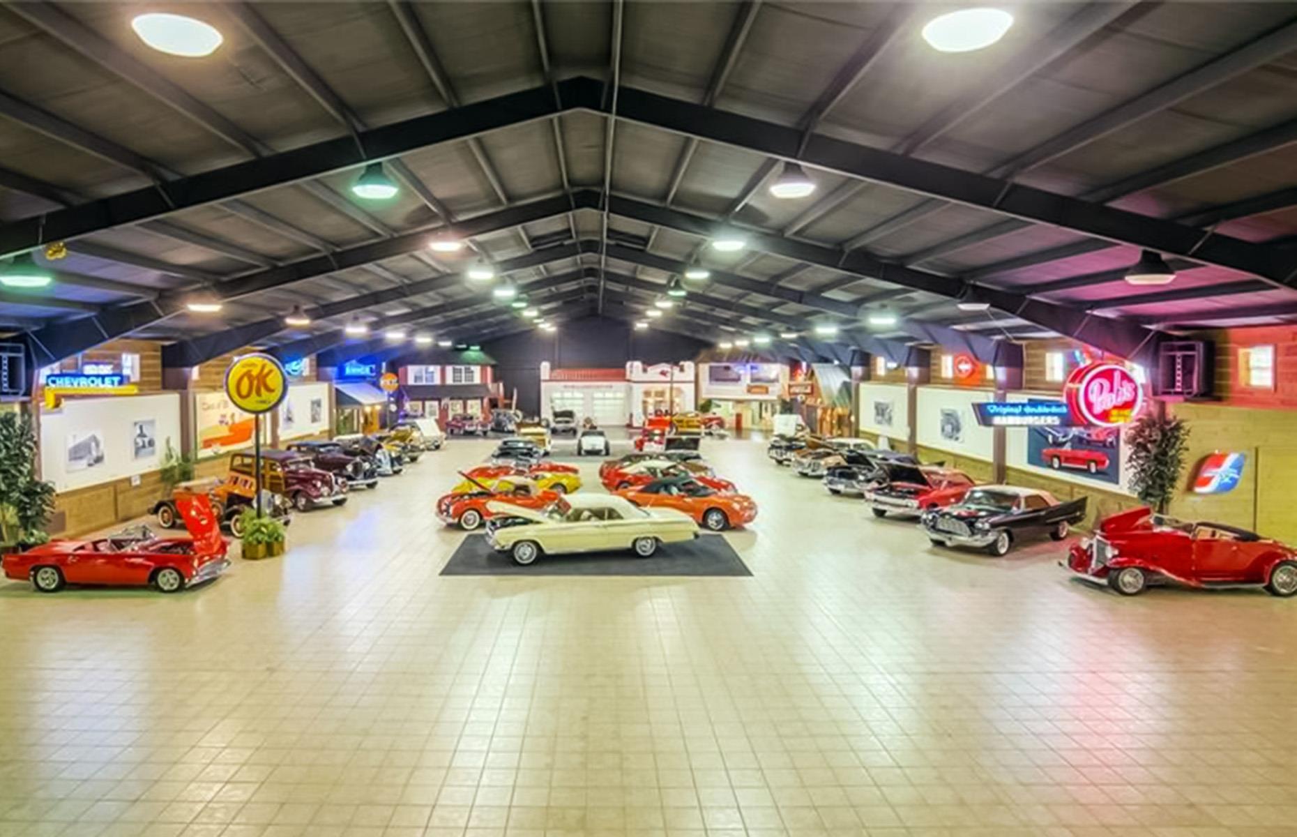 Mansion with characterful car barn, Georgia, USA