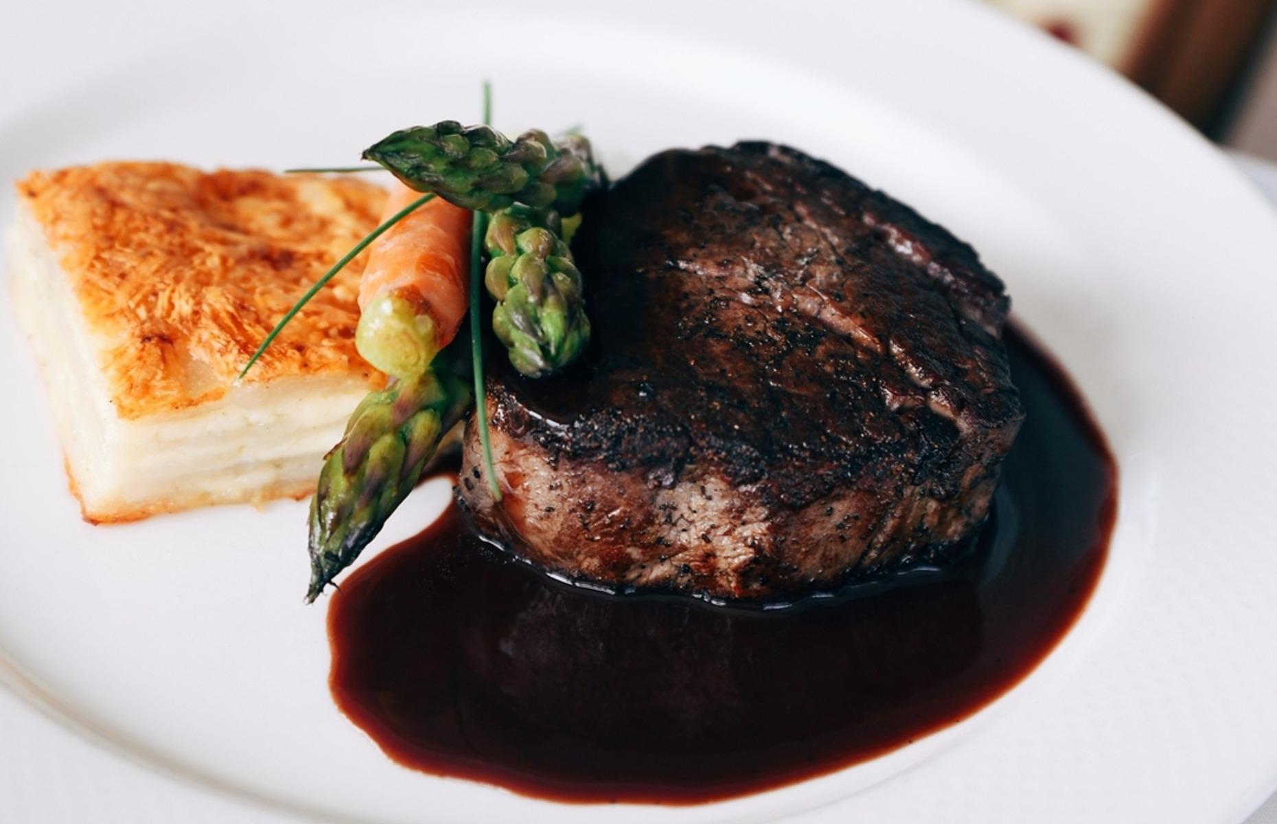 4. Café Provence, Prairie Village, Kansas, USA