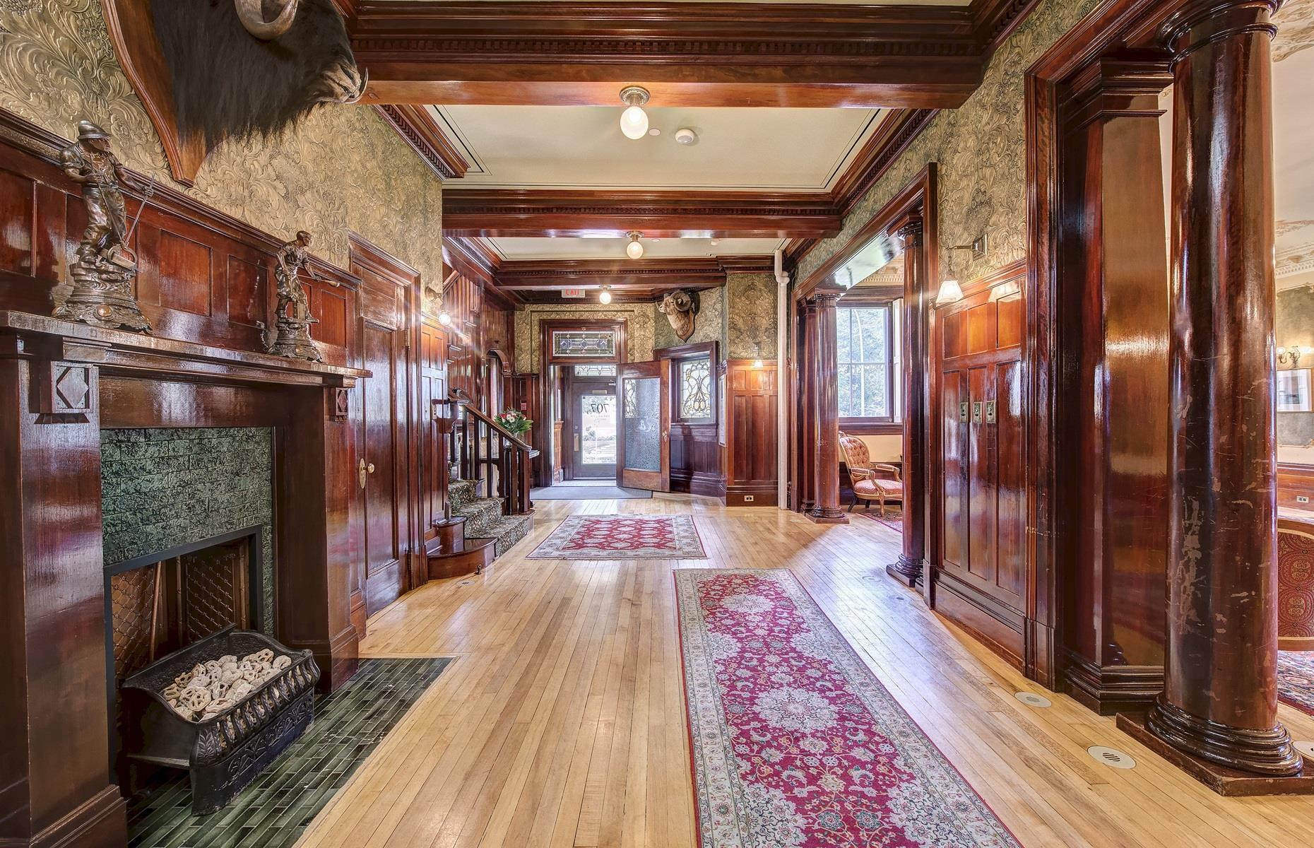Lougheed House, Calgary, Alberta