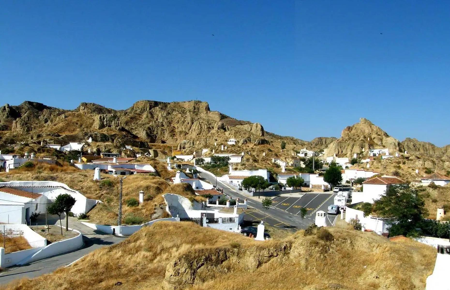 Barrio de Cuevas cave houses, Granada, Spain