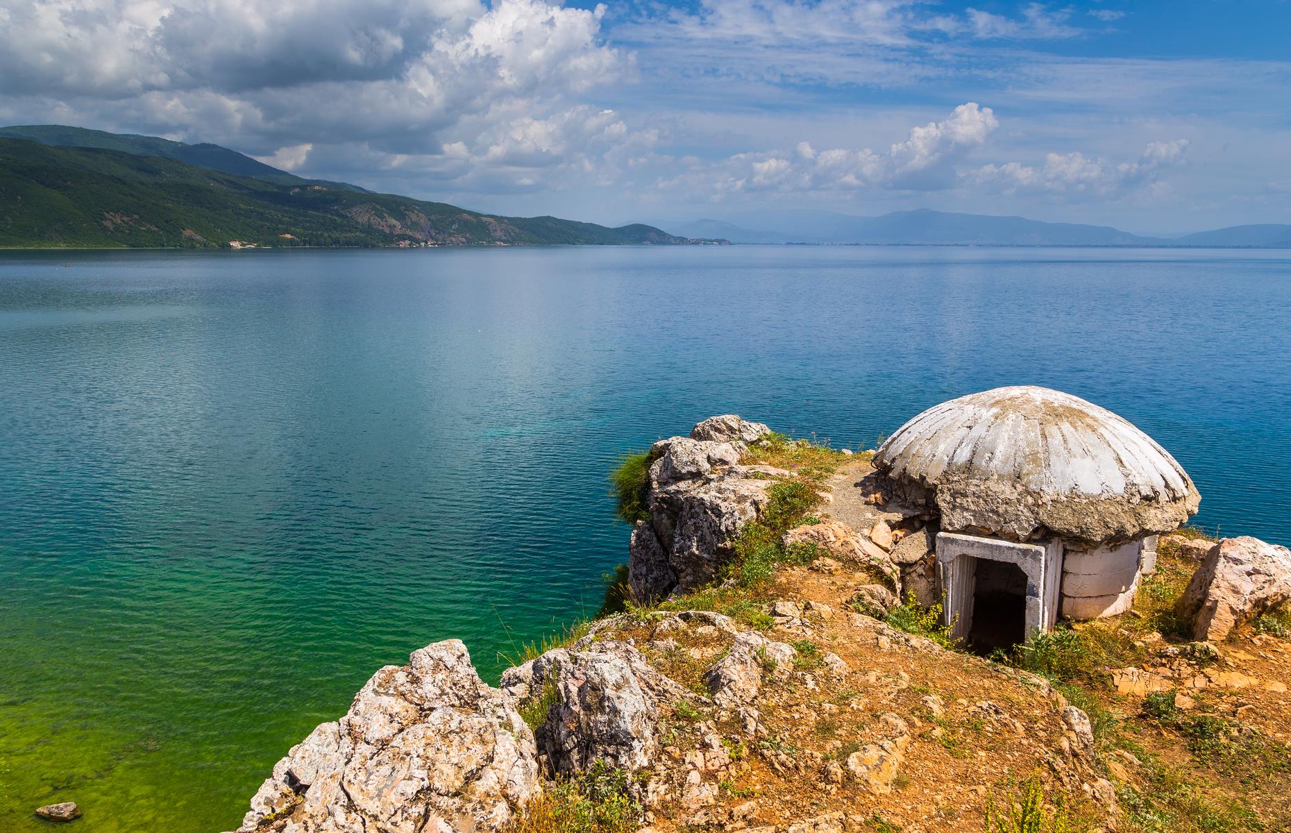 Bunkers, Albania