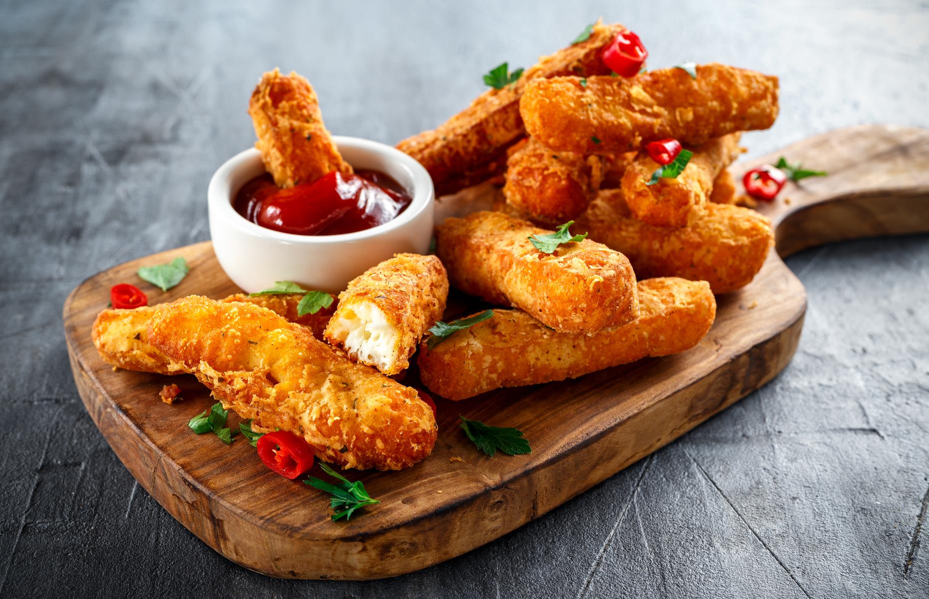 Halloumi fries