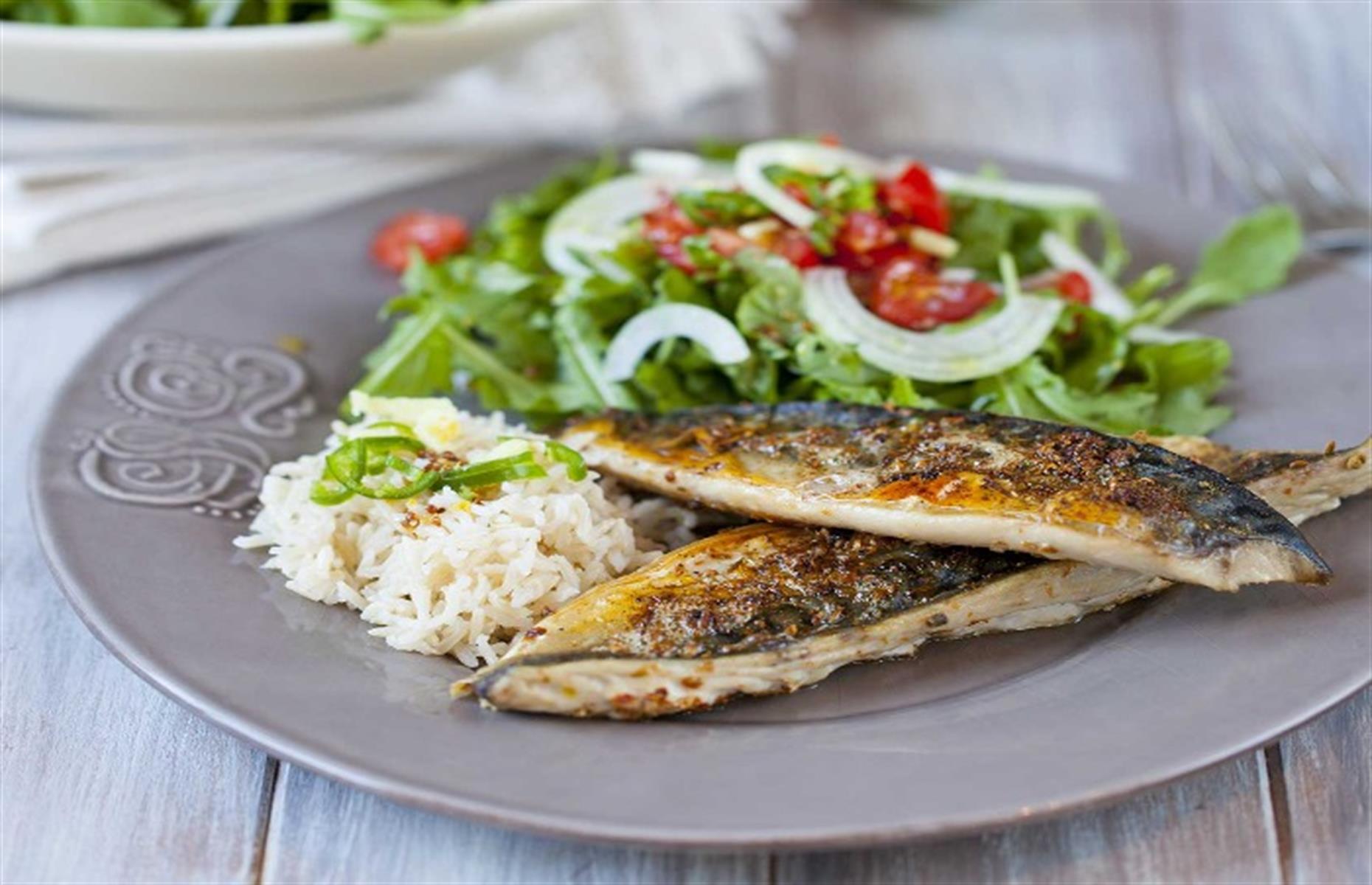 Barbecued mackerel