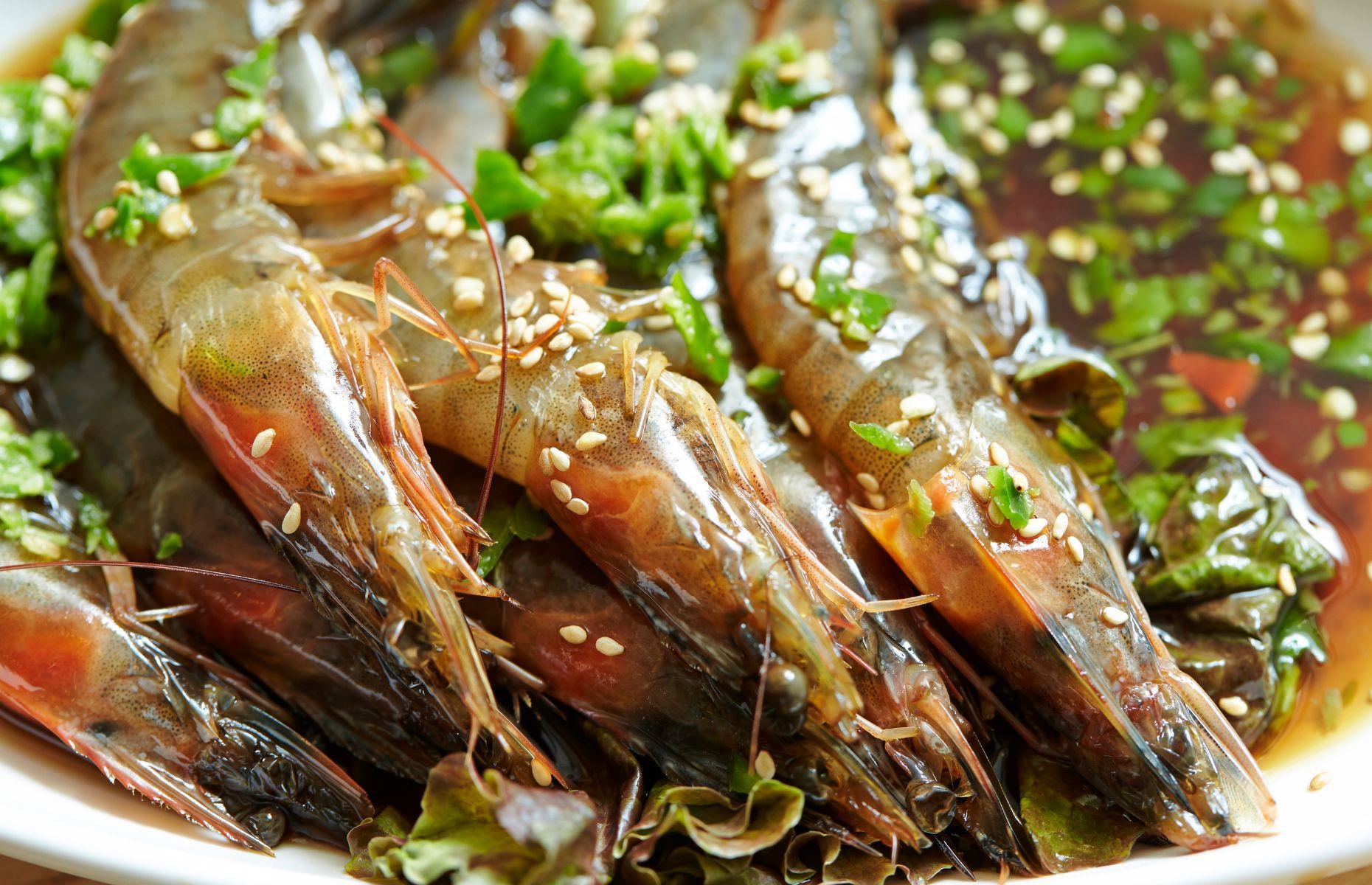 20. Marinating food at room temperature  