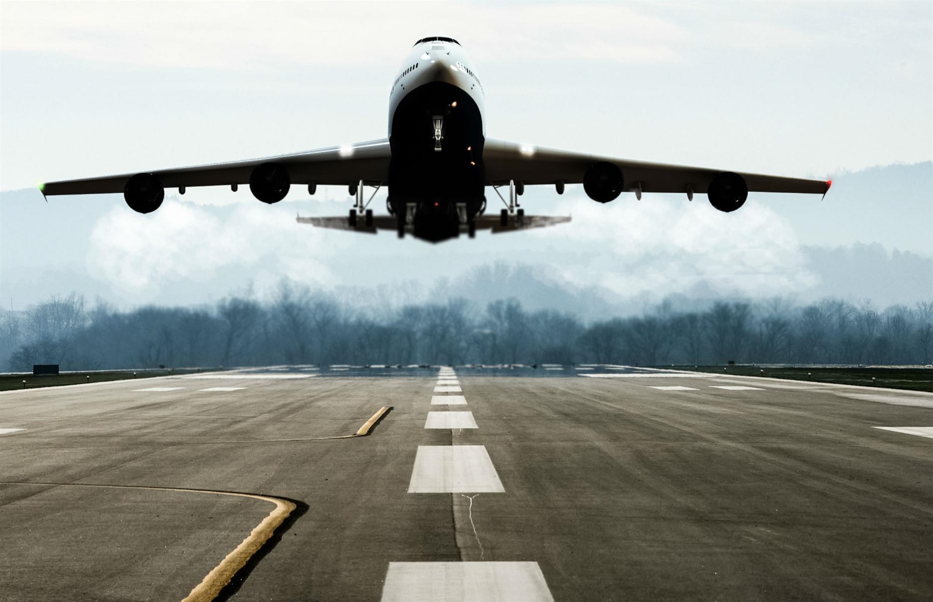 Airports collect extortionate landing fees